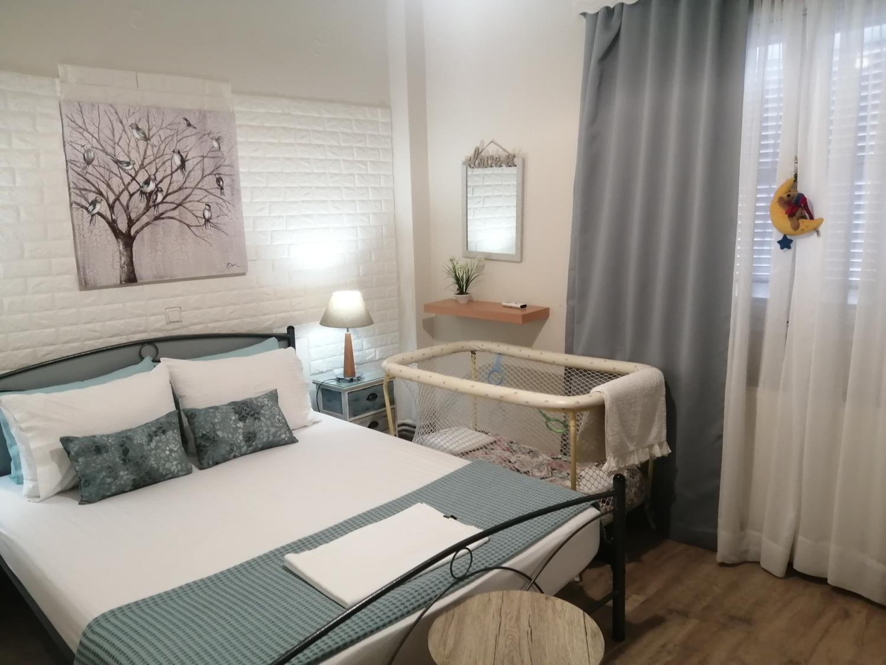 Three-Bedroom Apartment - Photo 17