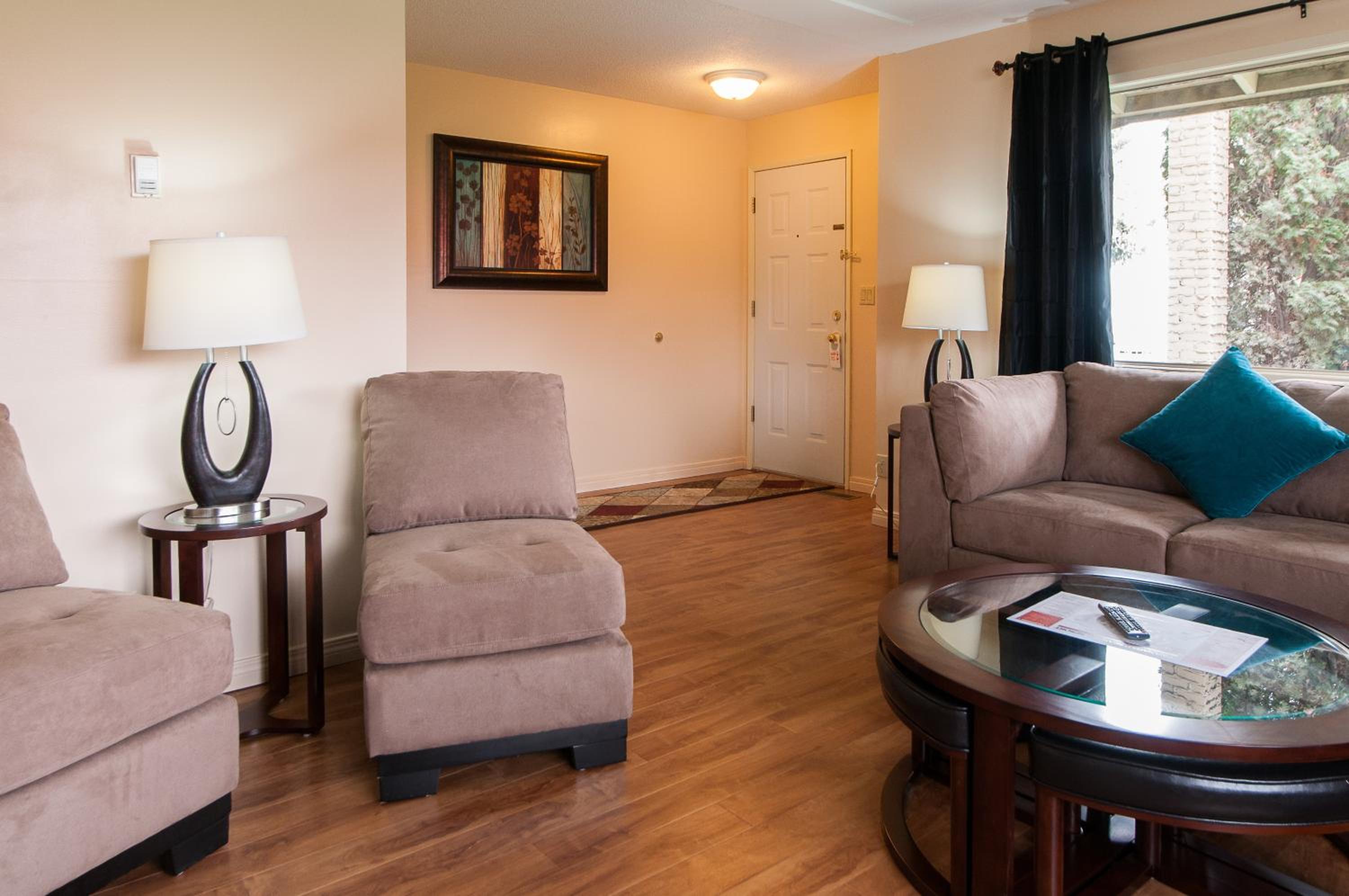 Three-Bedroom Vacation Home  - Photo 4