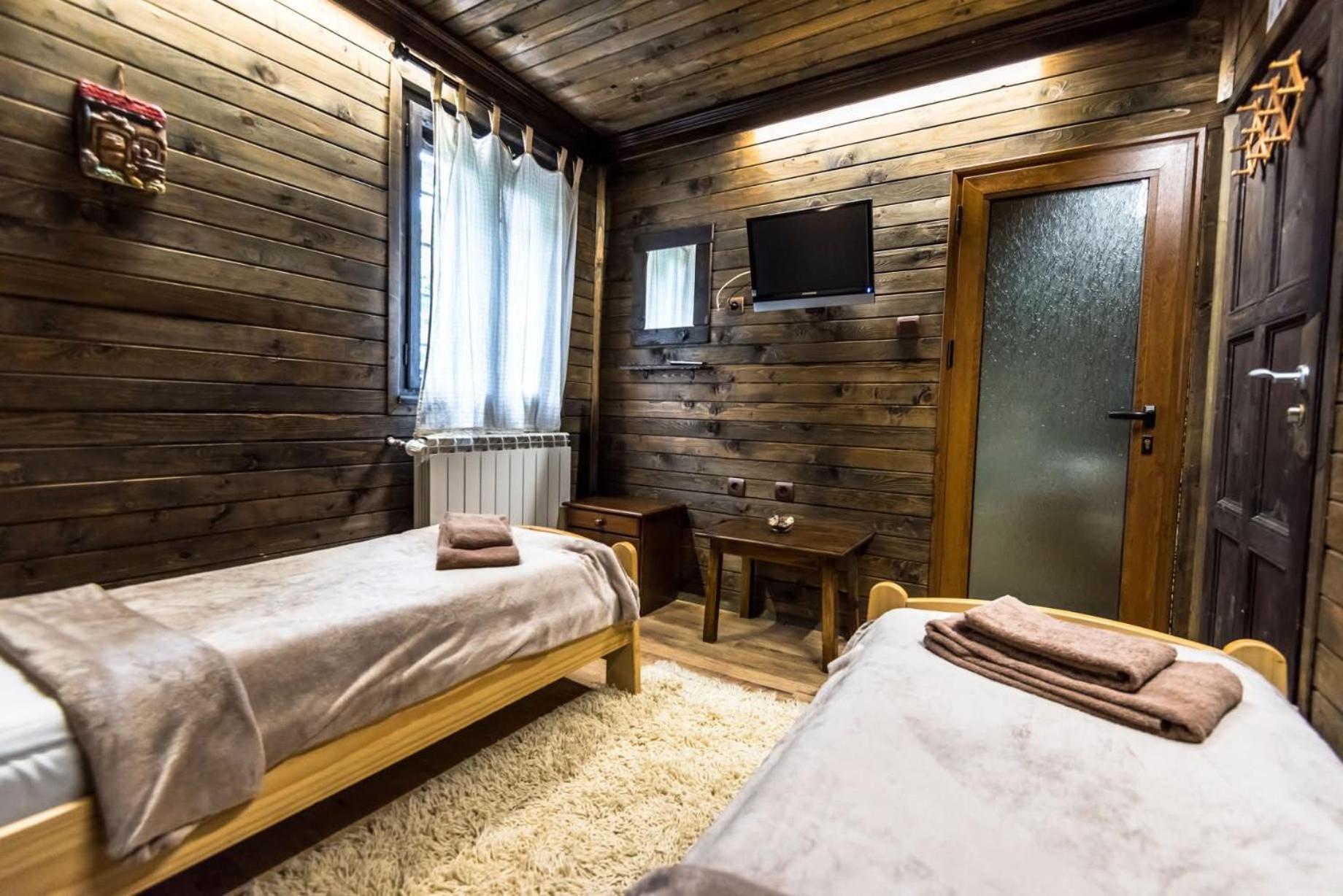 Economy Twin Room