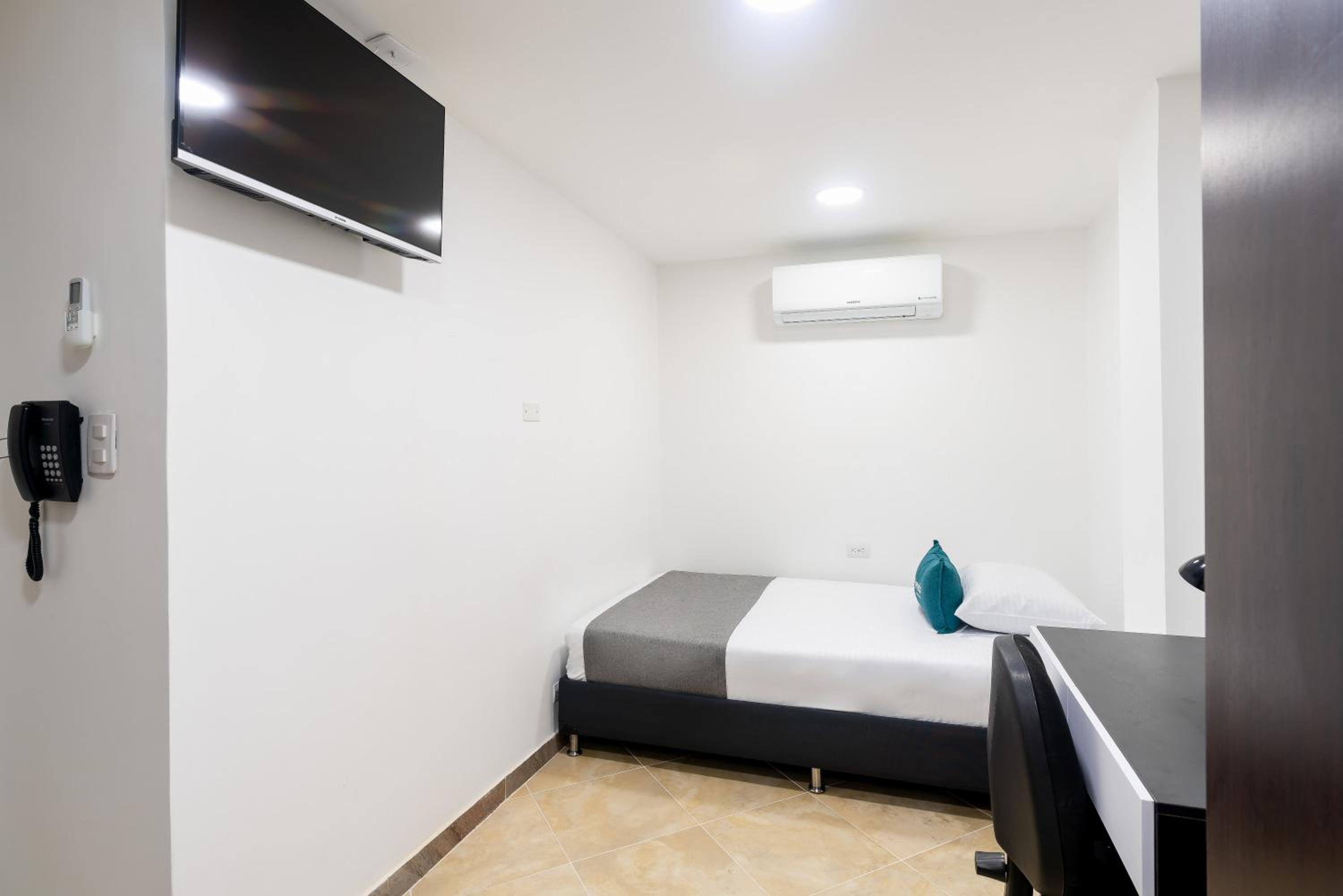 Budget Single Room
