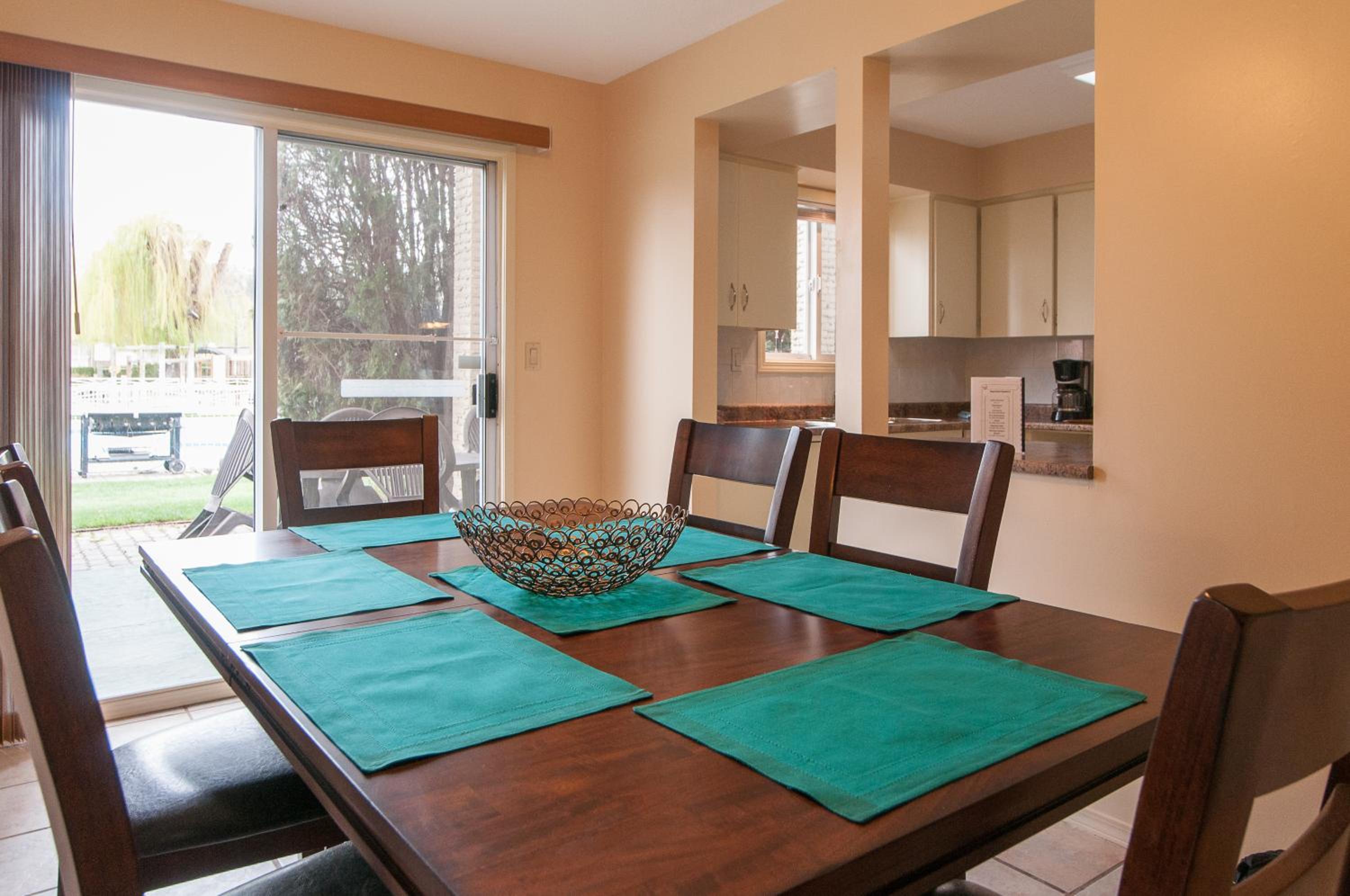 Three-Bedroom Vacation Home  - Photo 3