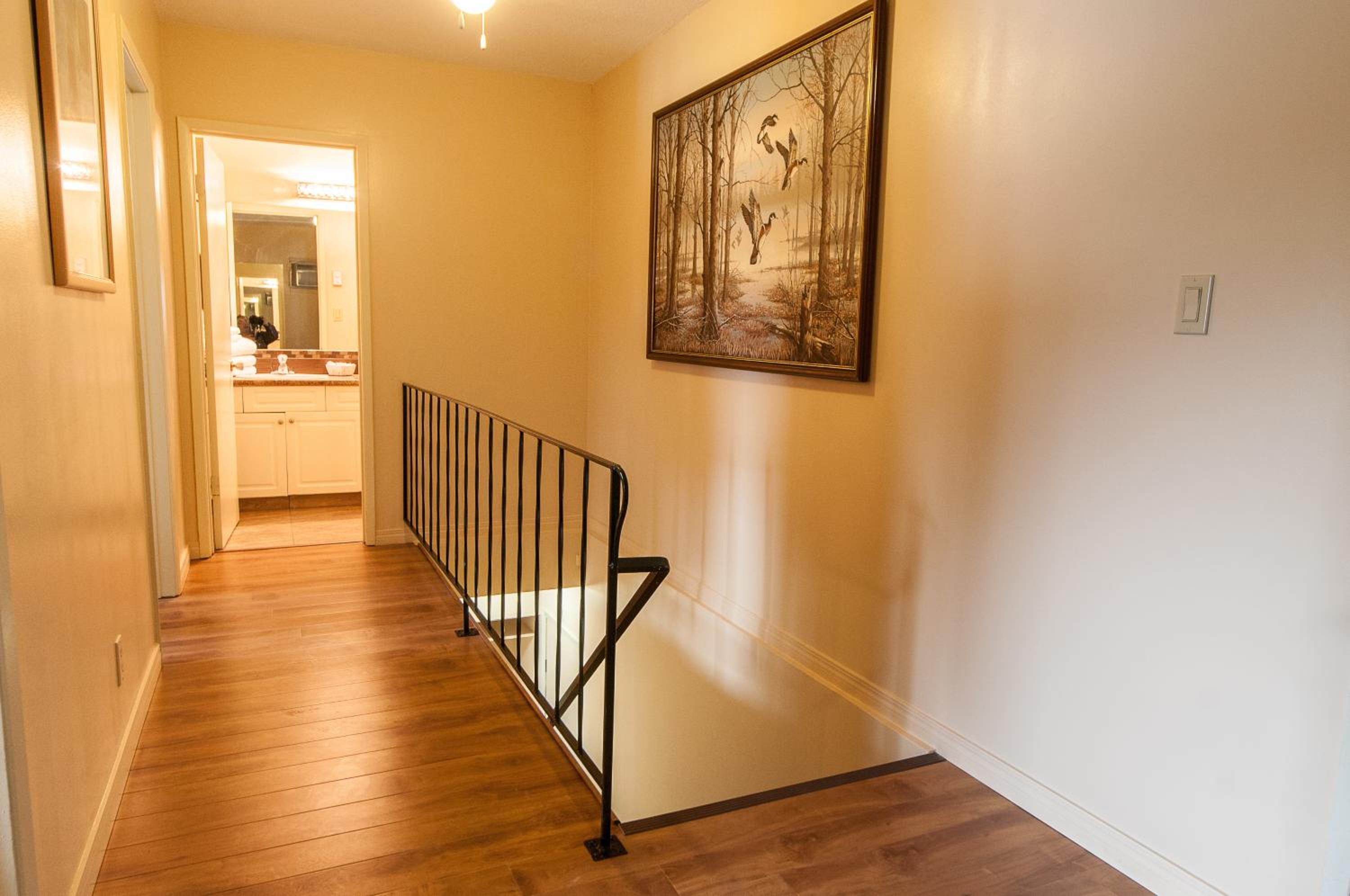 Three-Bedroom Vacation Home  - Photo 6