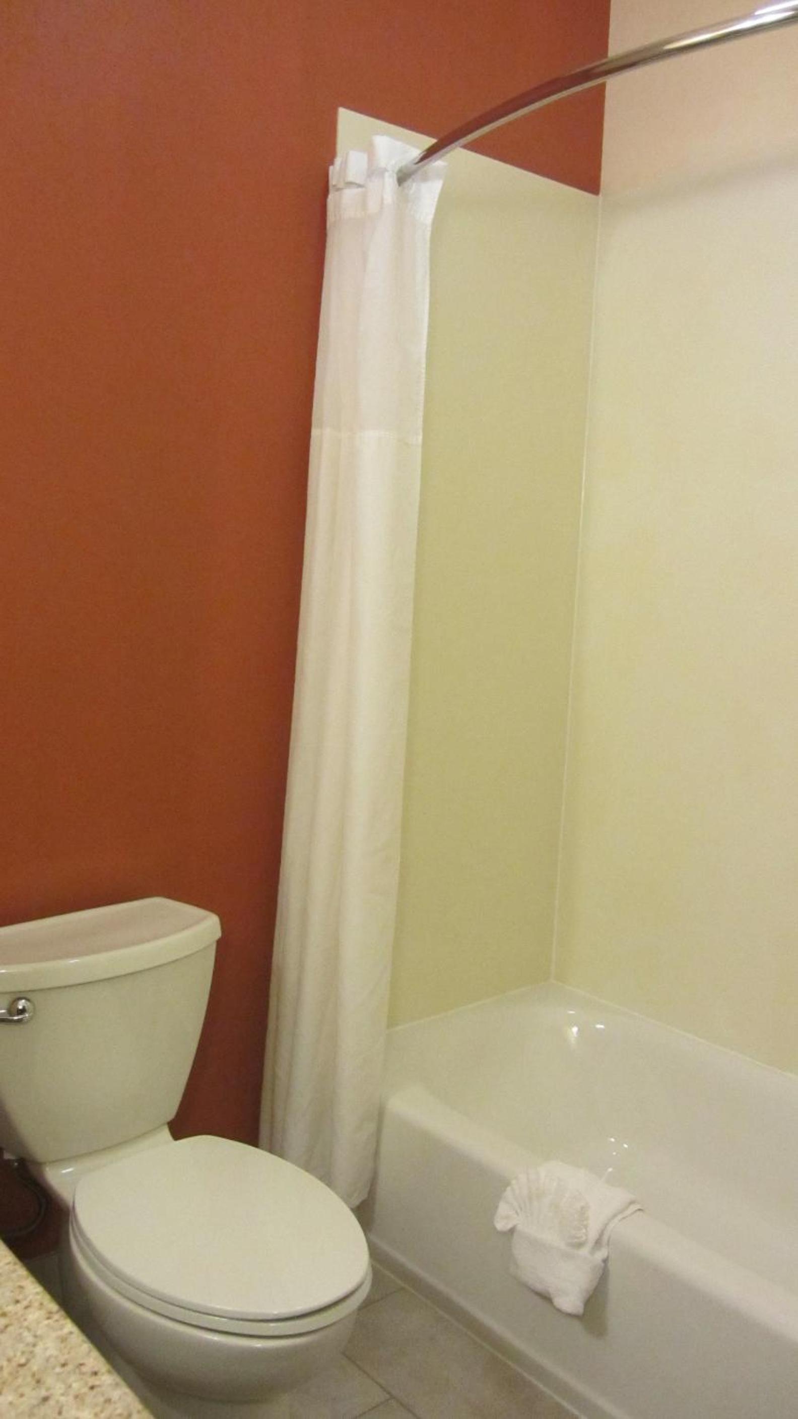 King Room - Non-Smoking - Photo 2