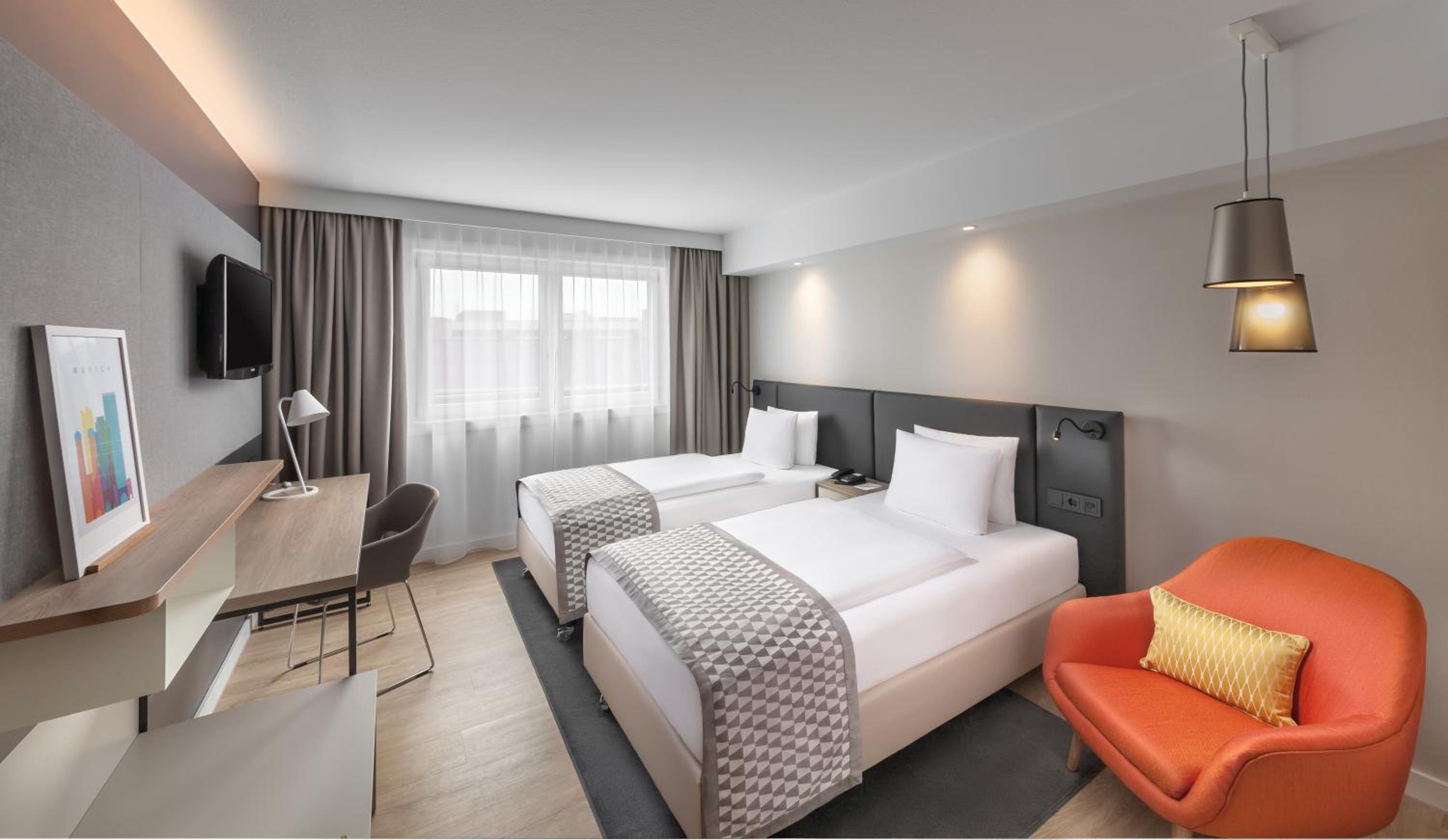 Standard Twin Room - Photo 3