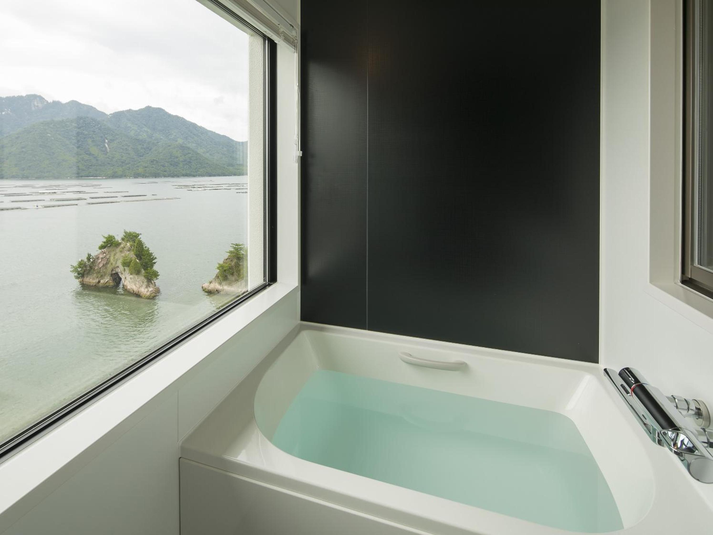 Executive Twin Room - Photo 15
