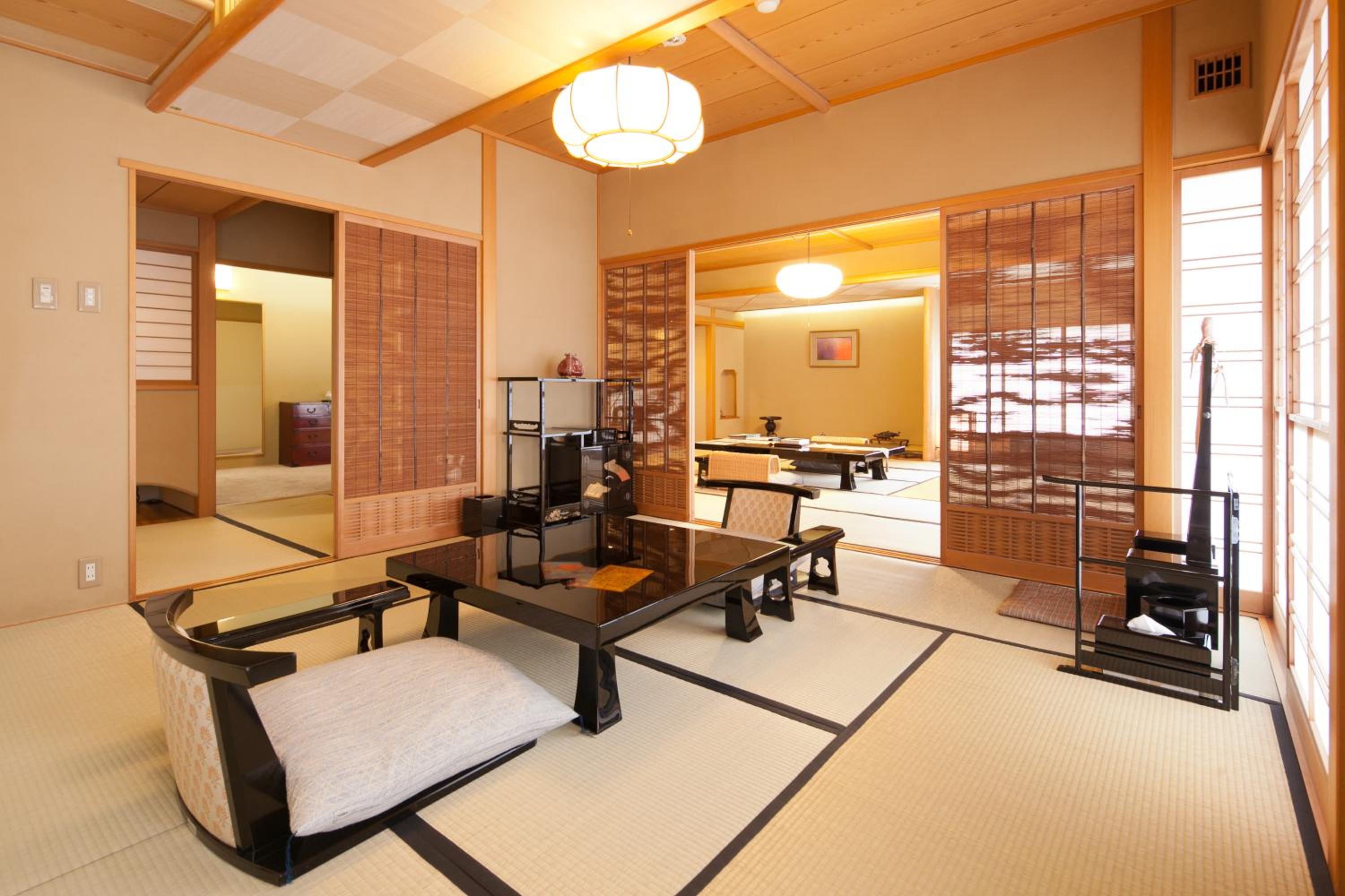 Royal Suite with River View - Top Floor - Non-Smoking photo 1