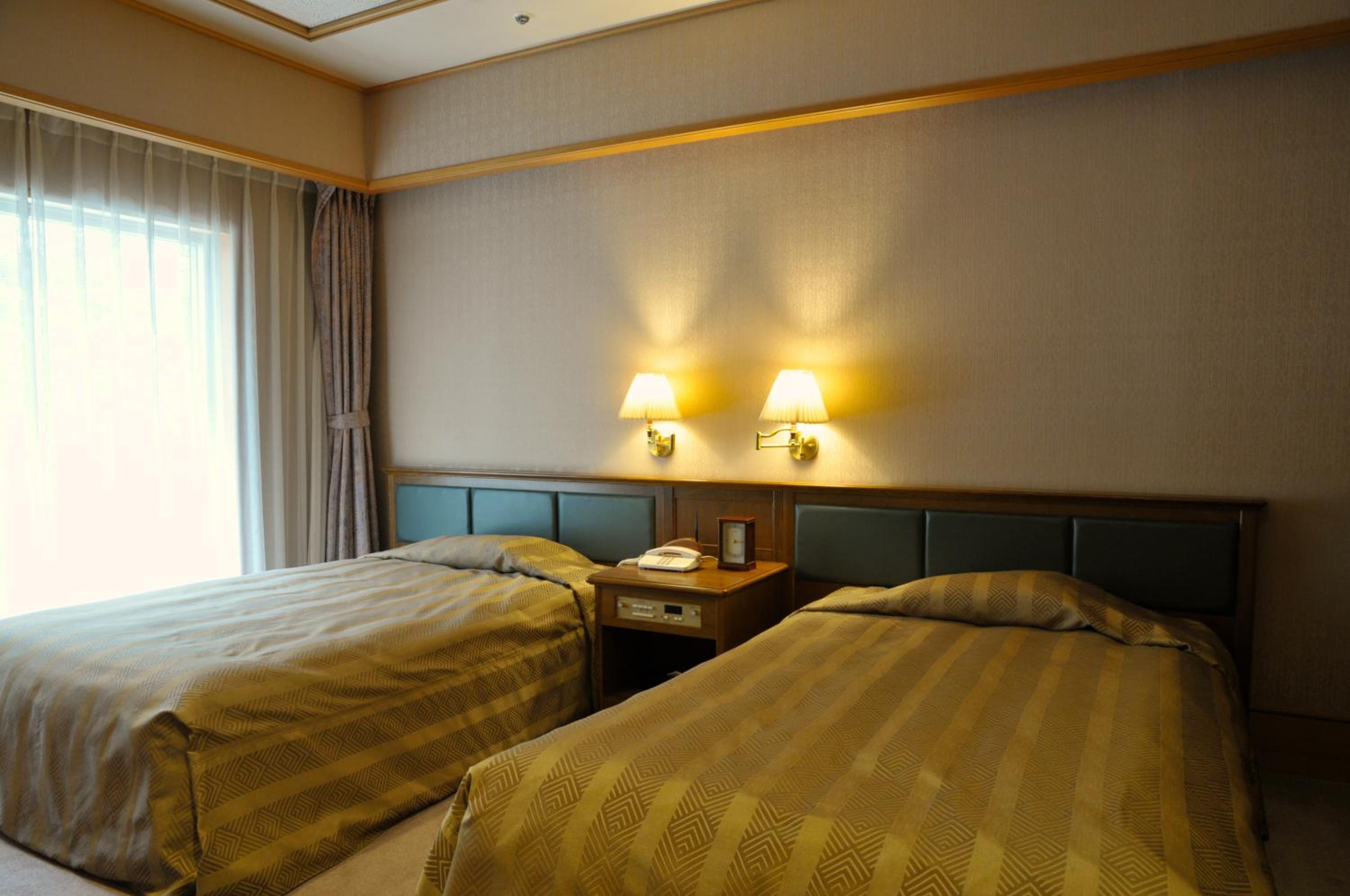 Royal Suite with River View - Top Floor - Non-Smoking photo 2