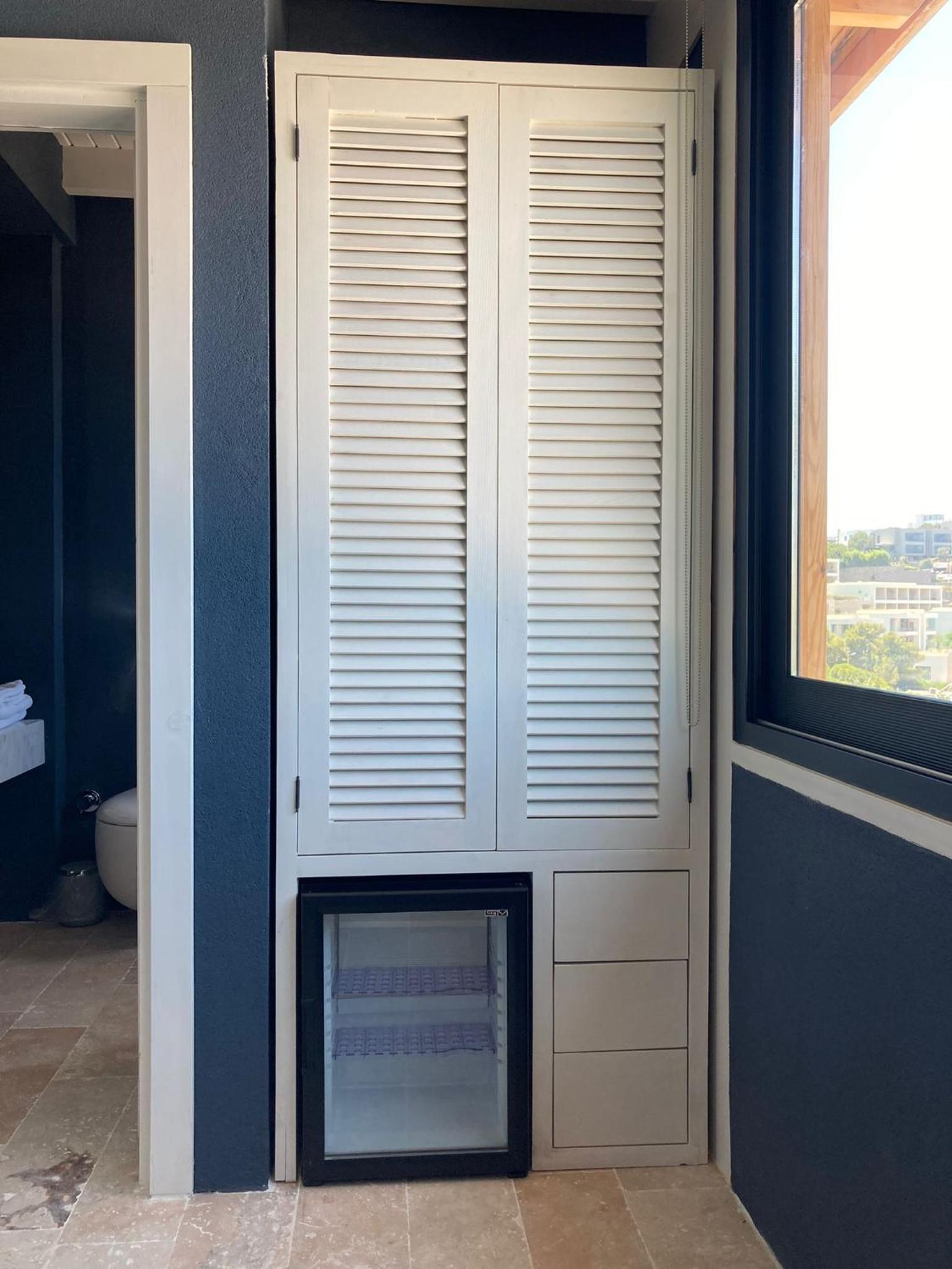 Deluxe Double Room with Sea View - Photo 3