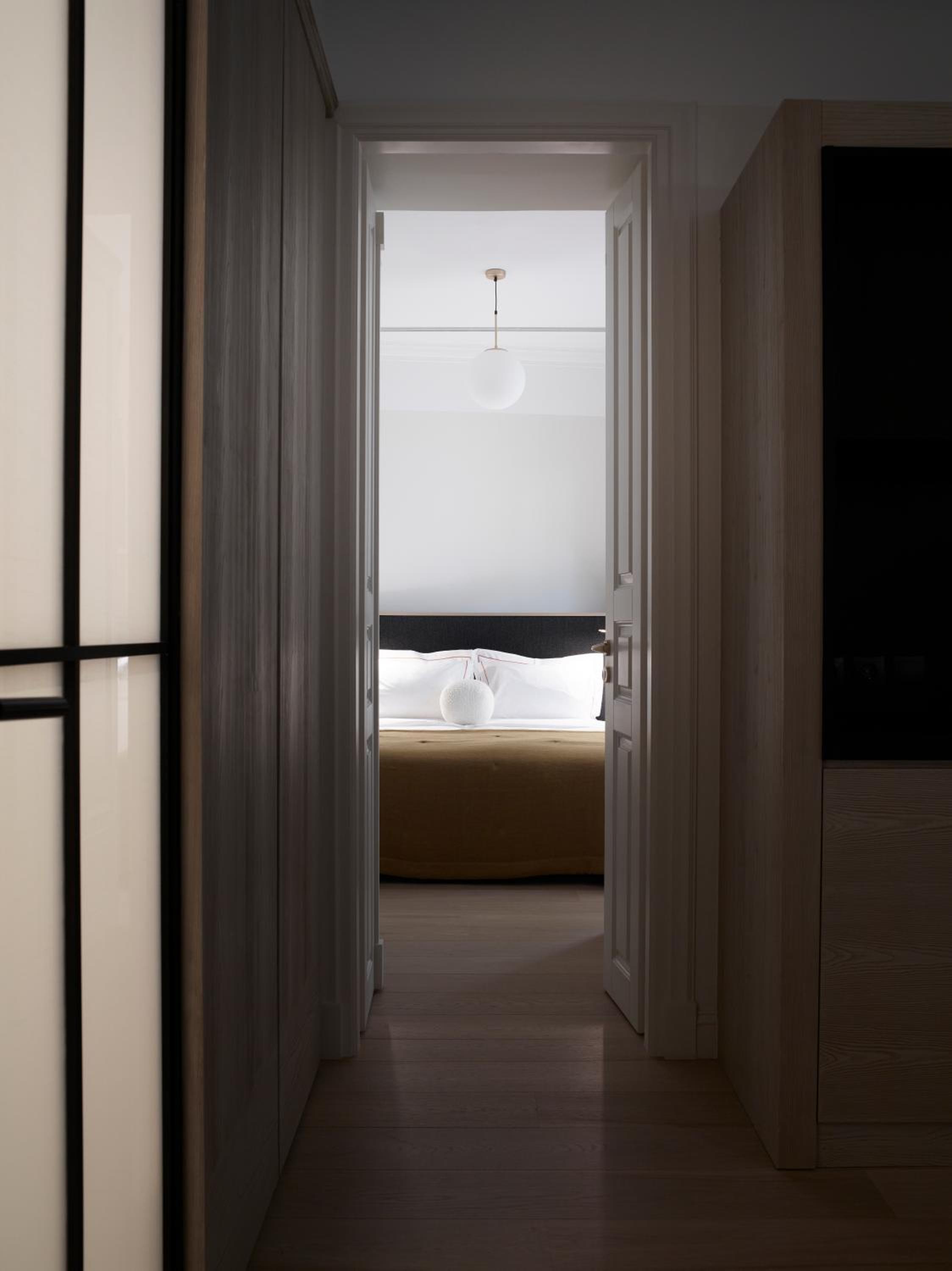 Studio Apartment photo 2