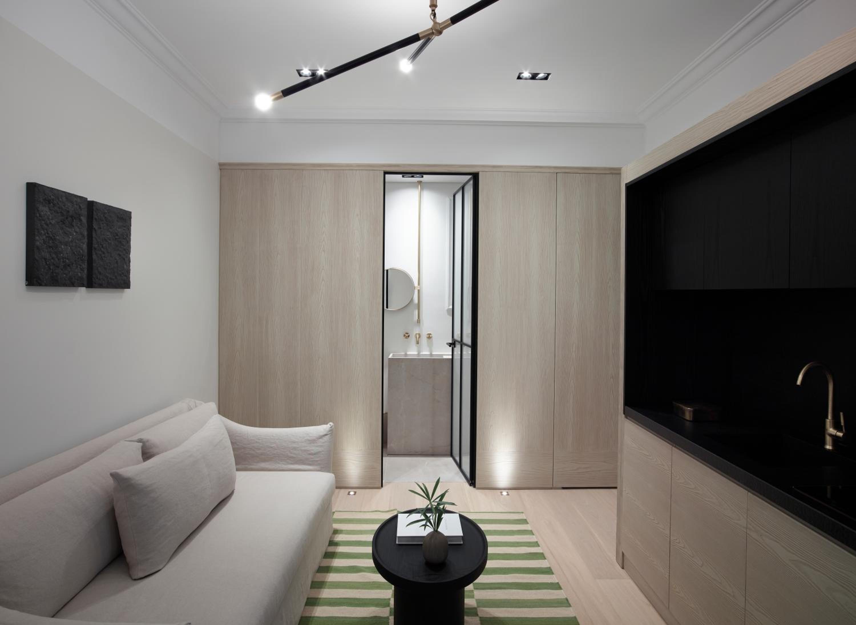 Studio Apartment photo 3