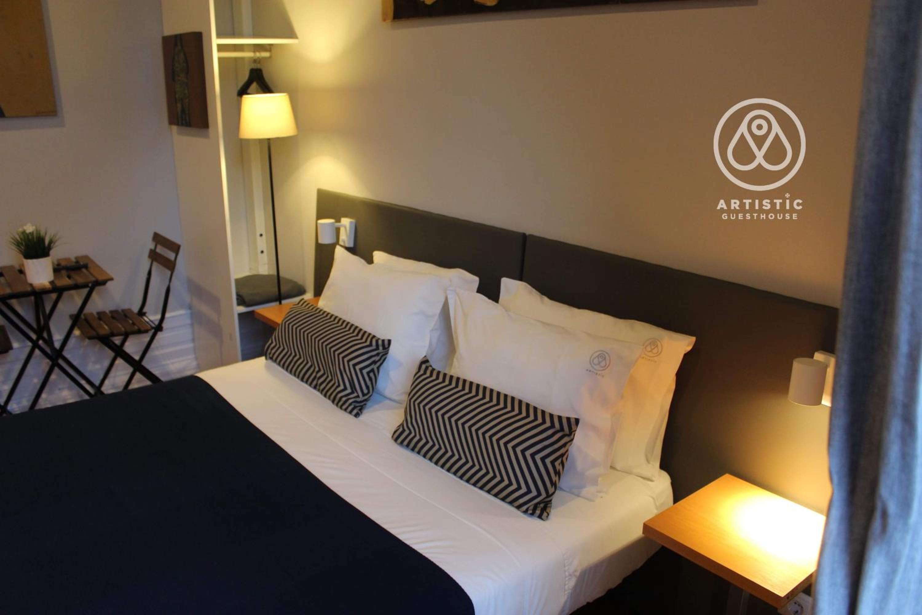 Double Room - Photo 5