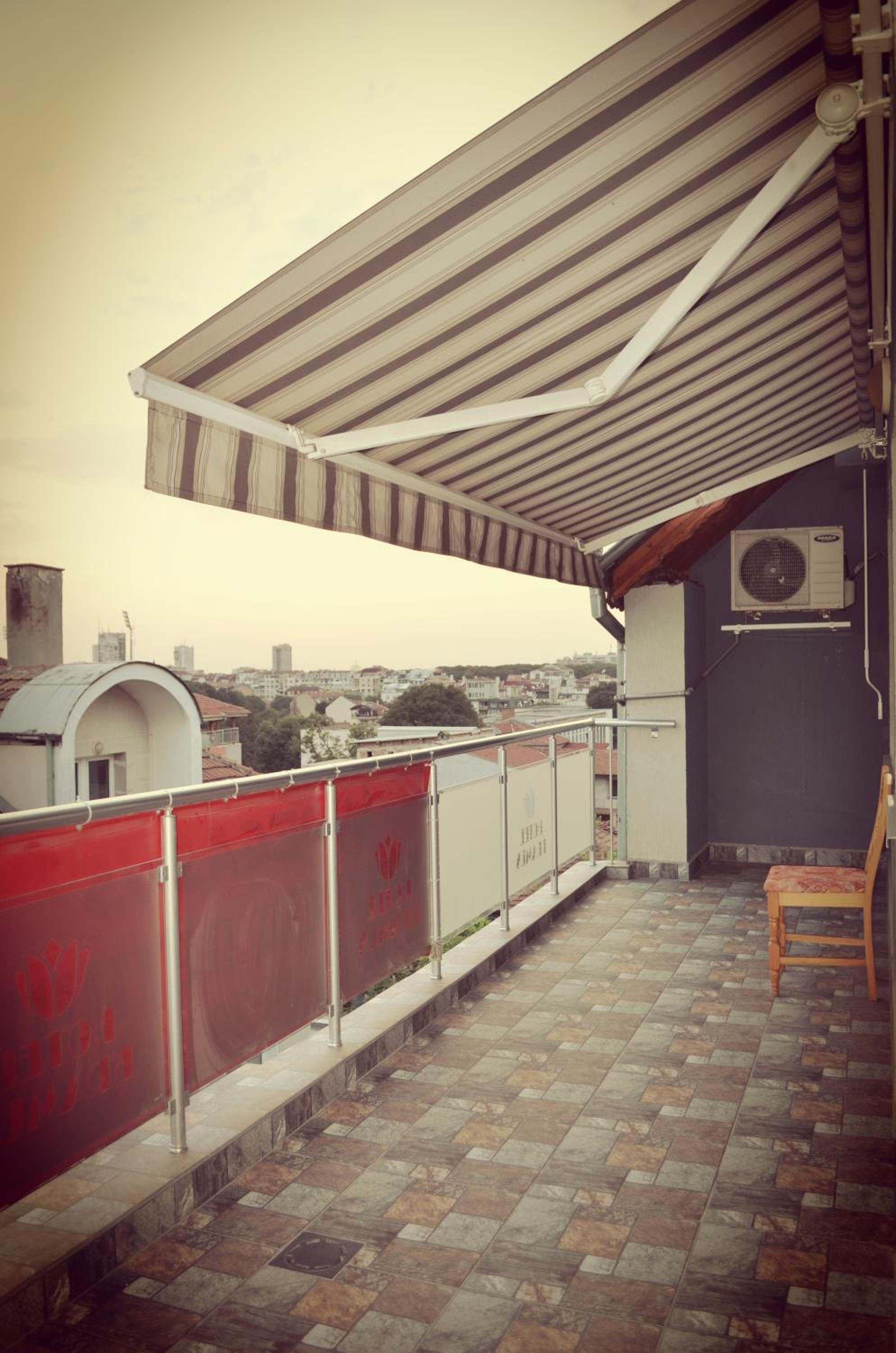 Triple Room with Balcony - Photo 2