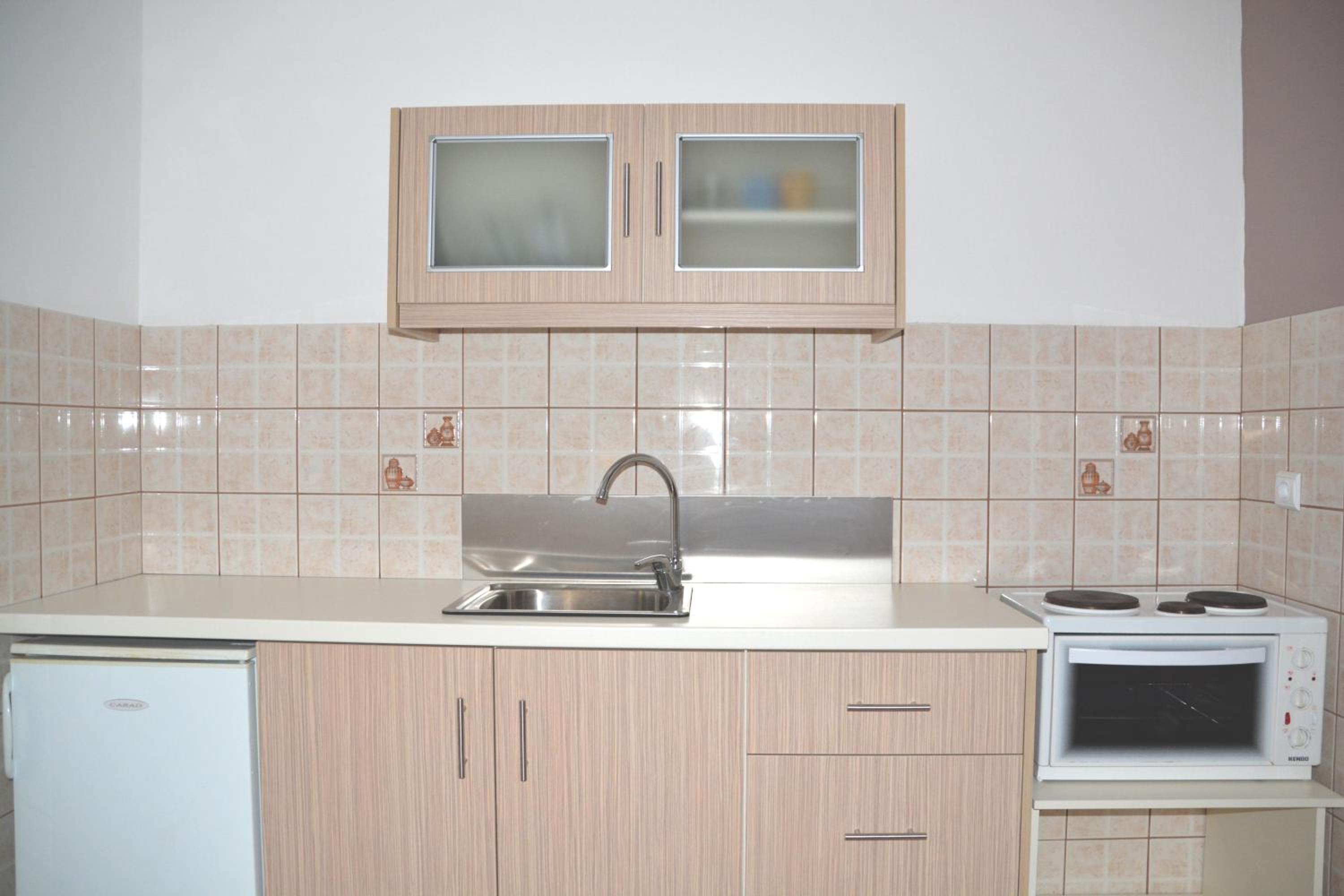 Studio (2 Adults) - Photo 10