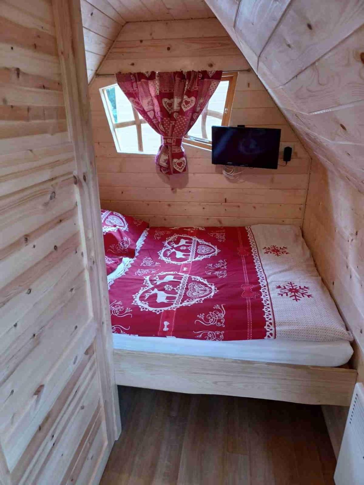 Cottage - Photo 1