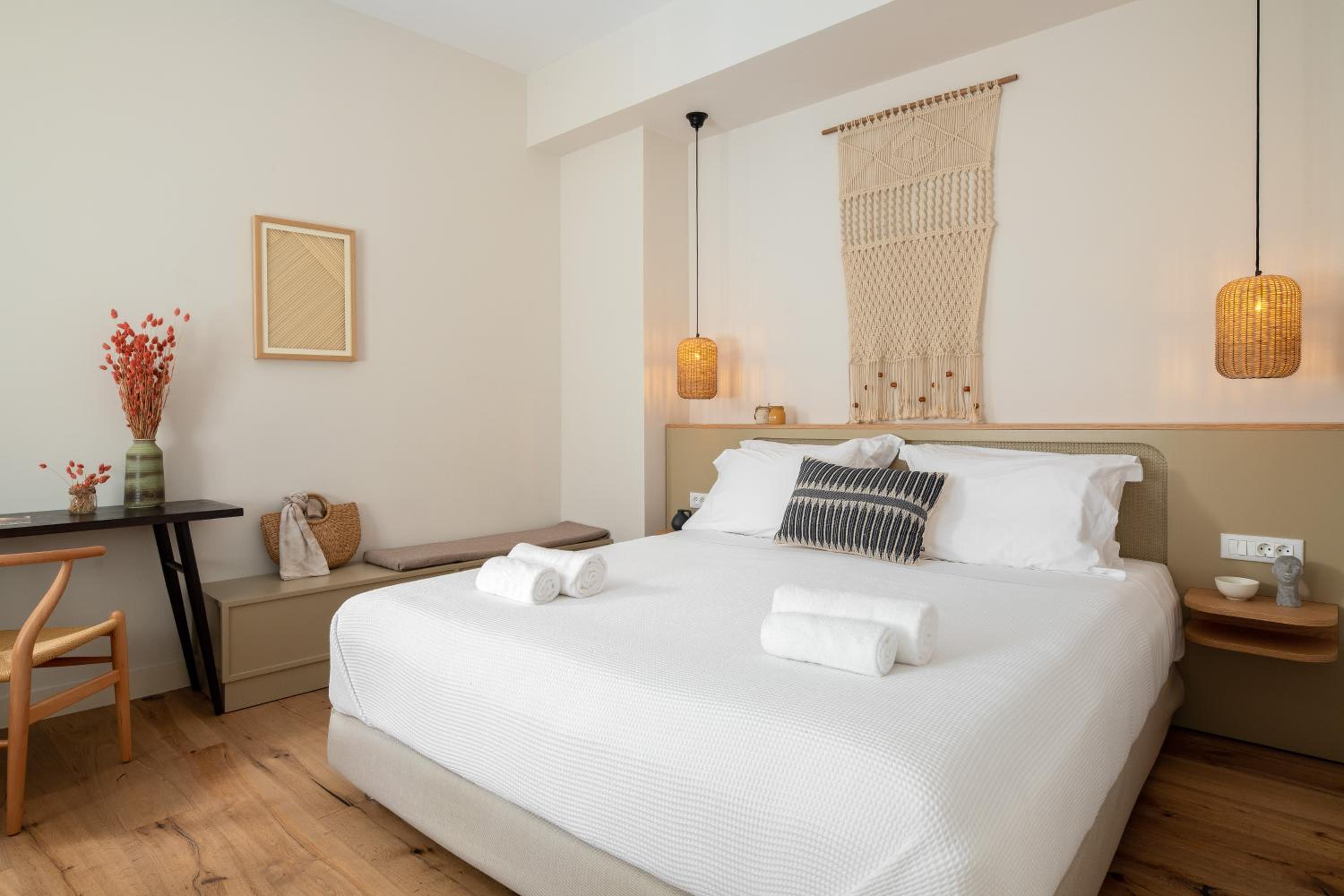 Deluxe Double Room - Photo 1