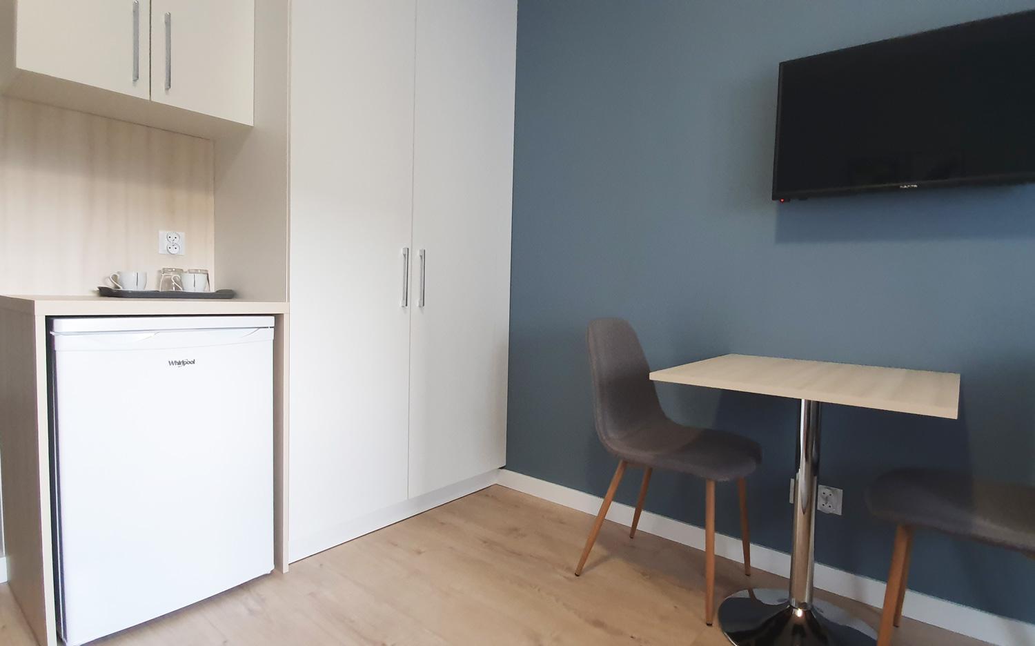 Double Room with Private Bathroom photo 3