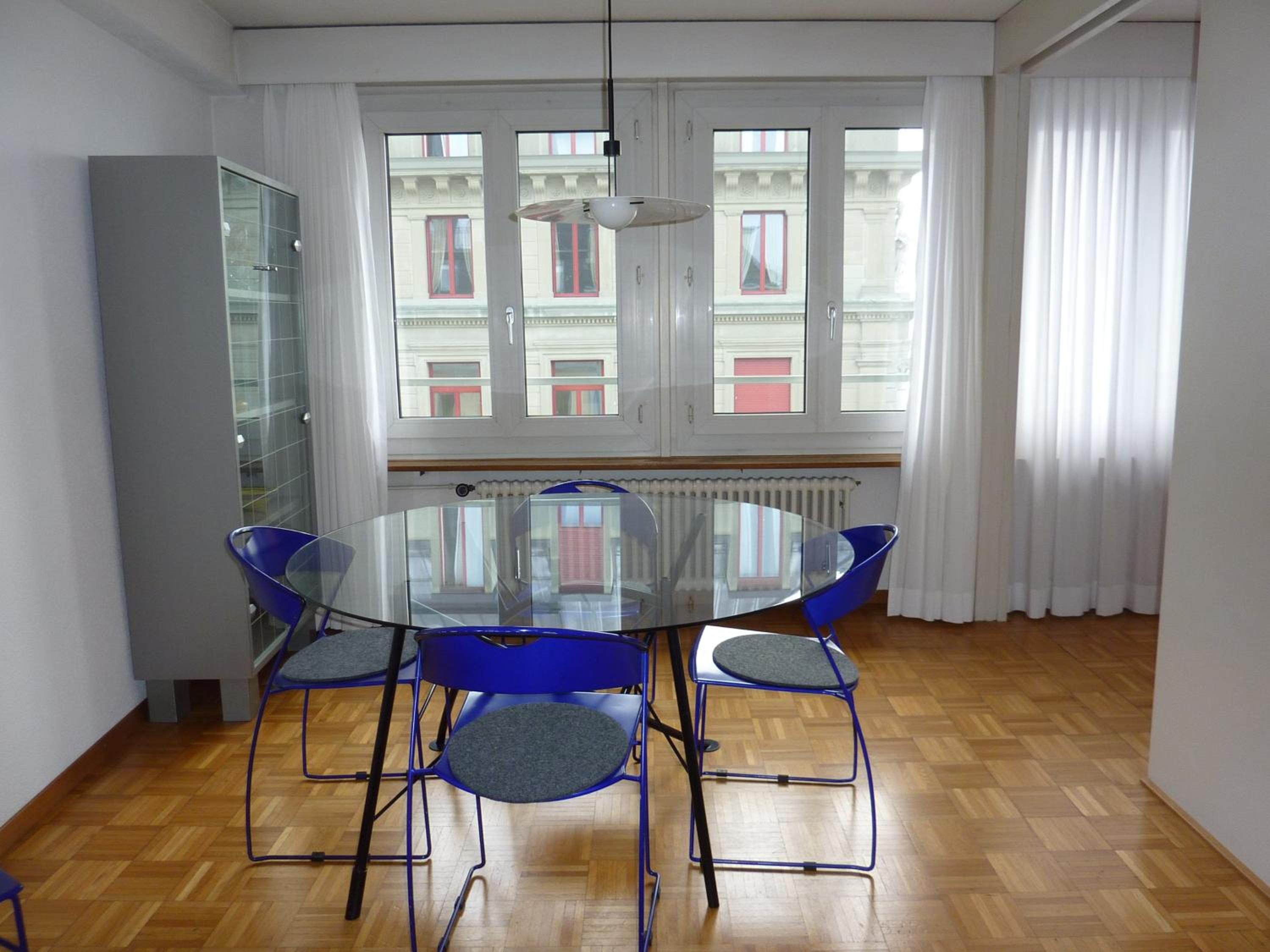 Two-Bedroom Apartment with Lake View photo 2