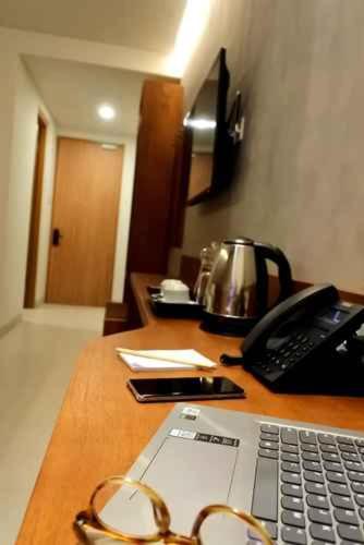 Deluxe Double Room with Sea View - Photo 6