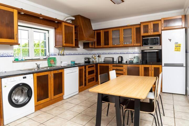 Three-Bedroom House photo 2