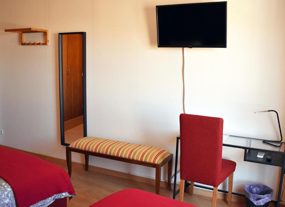 Double or Twin Room photo 2