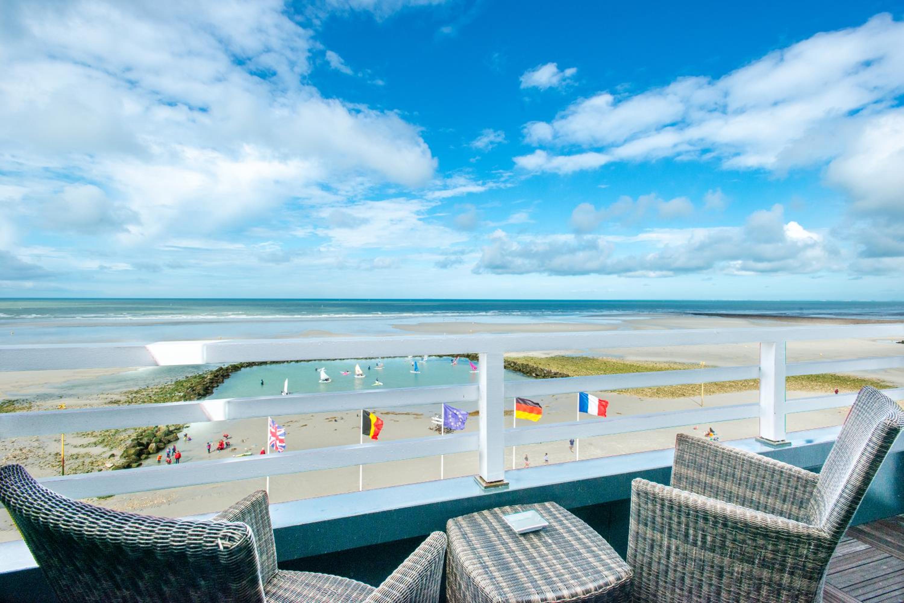 Deluxe Double or Twin Room with Balcony photo 2