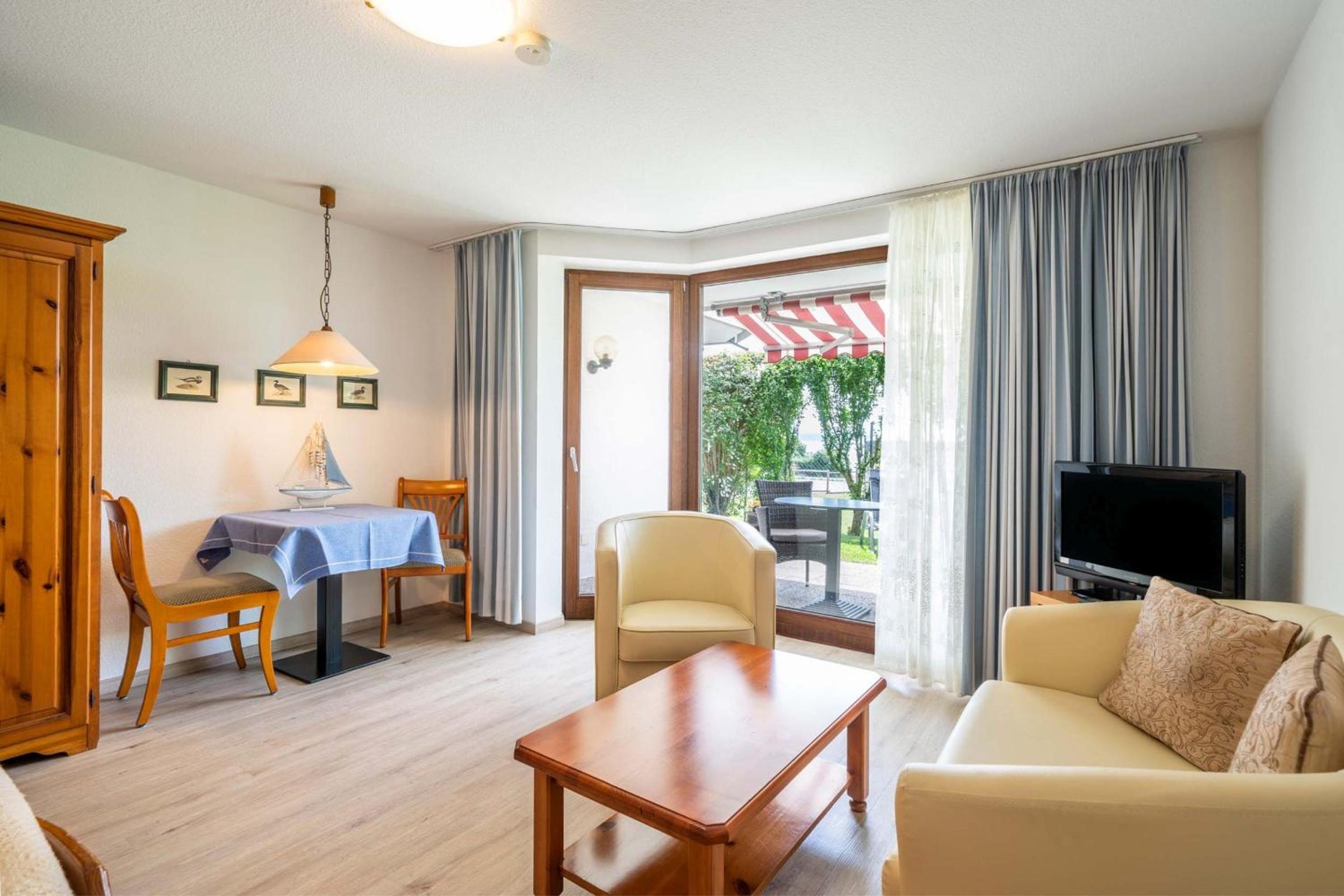Appartement mit Gartenterrasse zur Seeseite photo 3