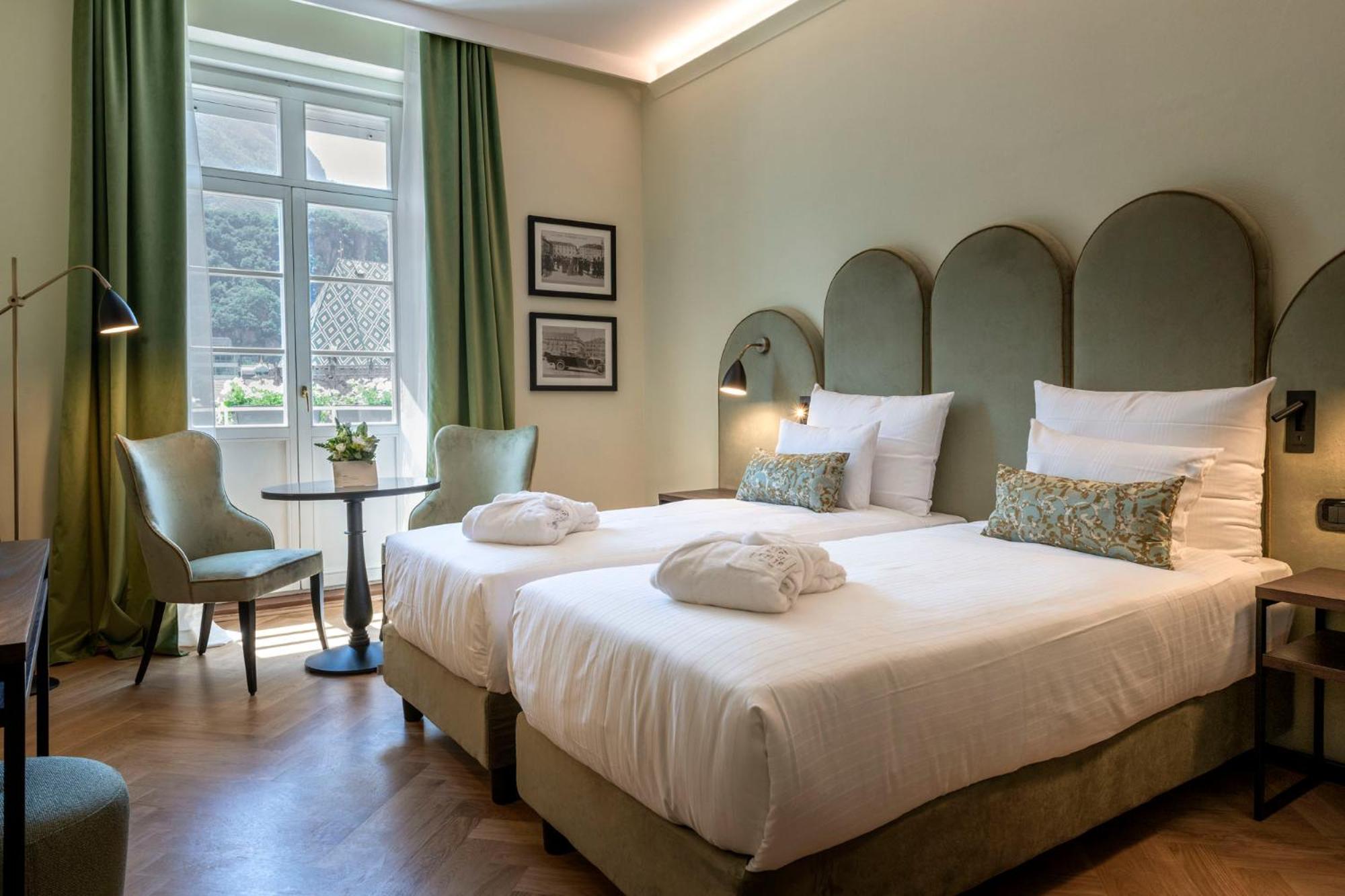 Deluxe Double or Twin Room - Photo 3