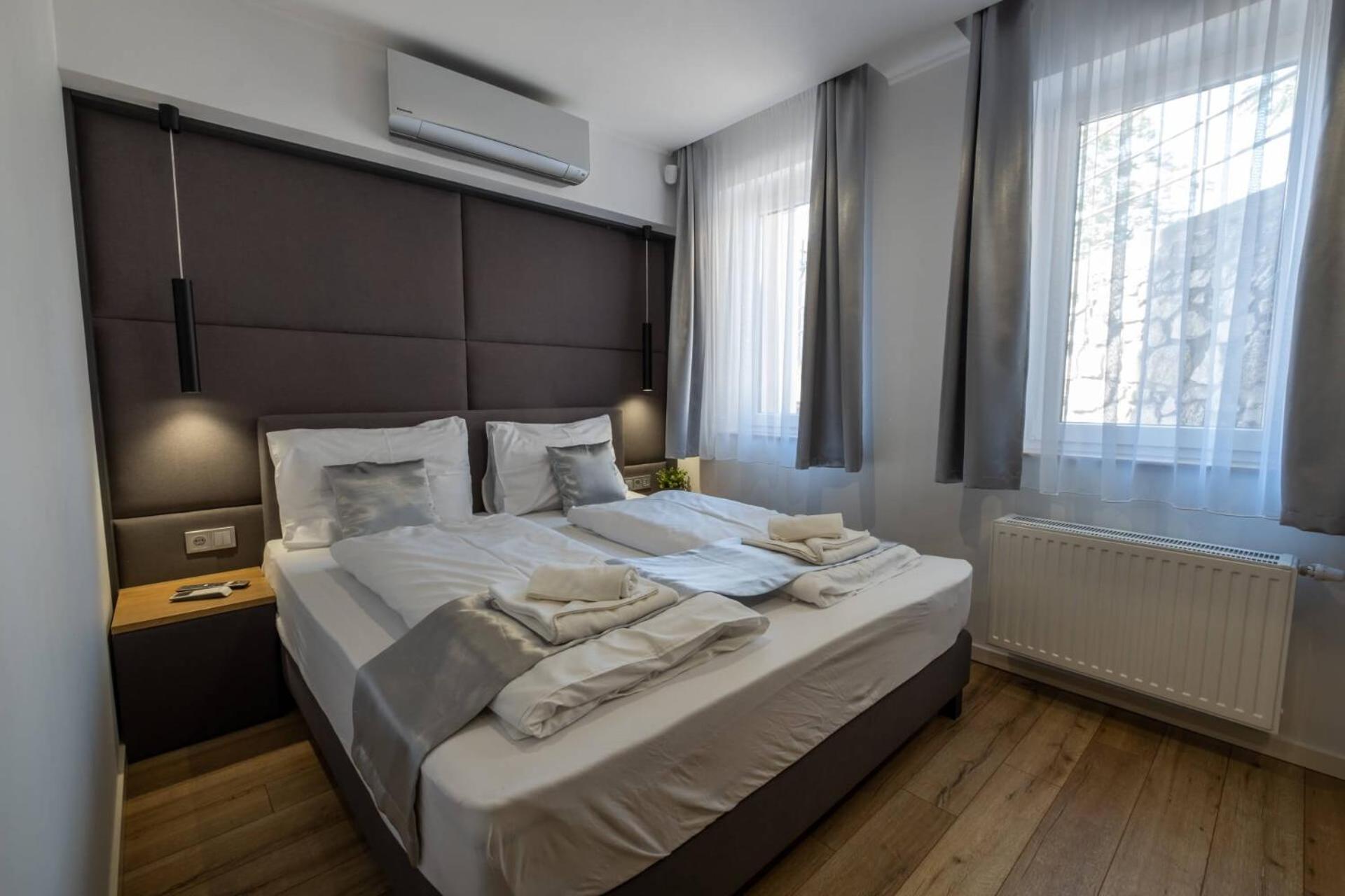 One-Bedroom Apartment - Photo 10