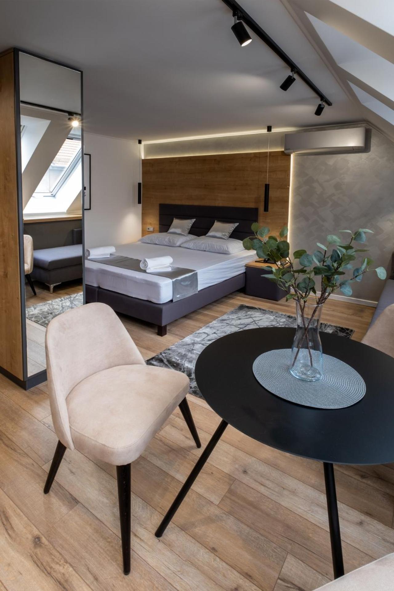 Studio with Sofa Bed - Photo 1