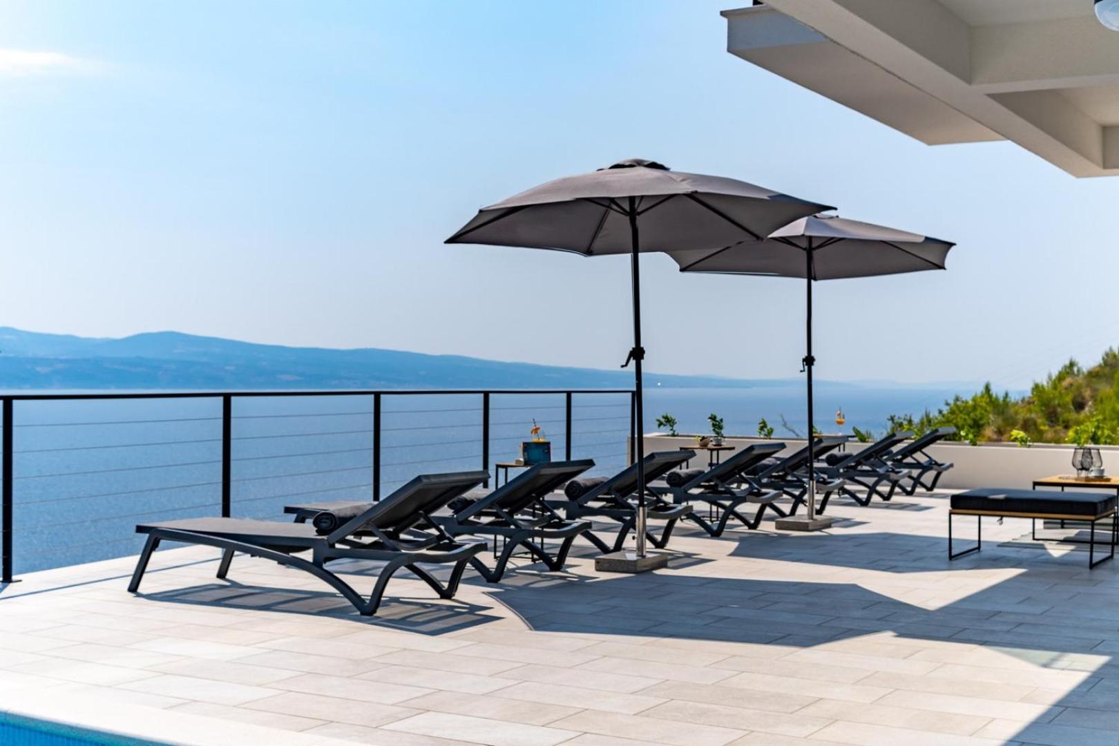 Villa with Sea View photo 2