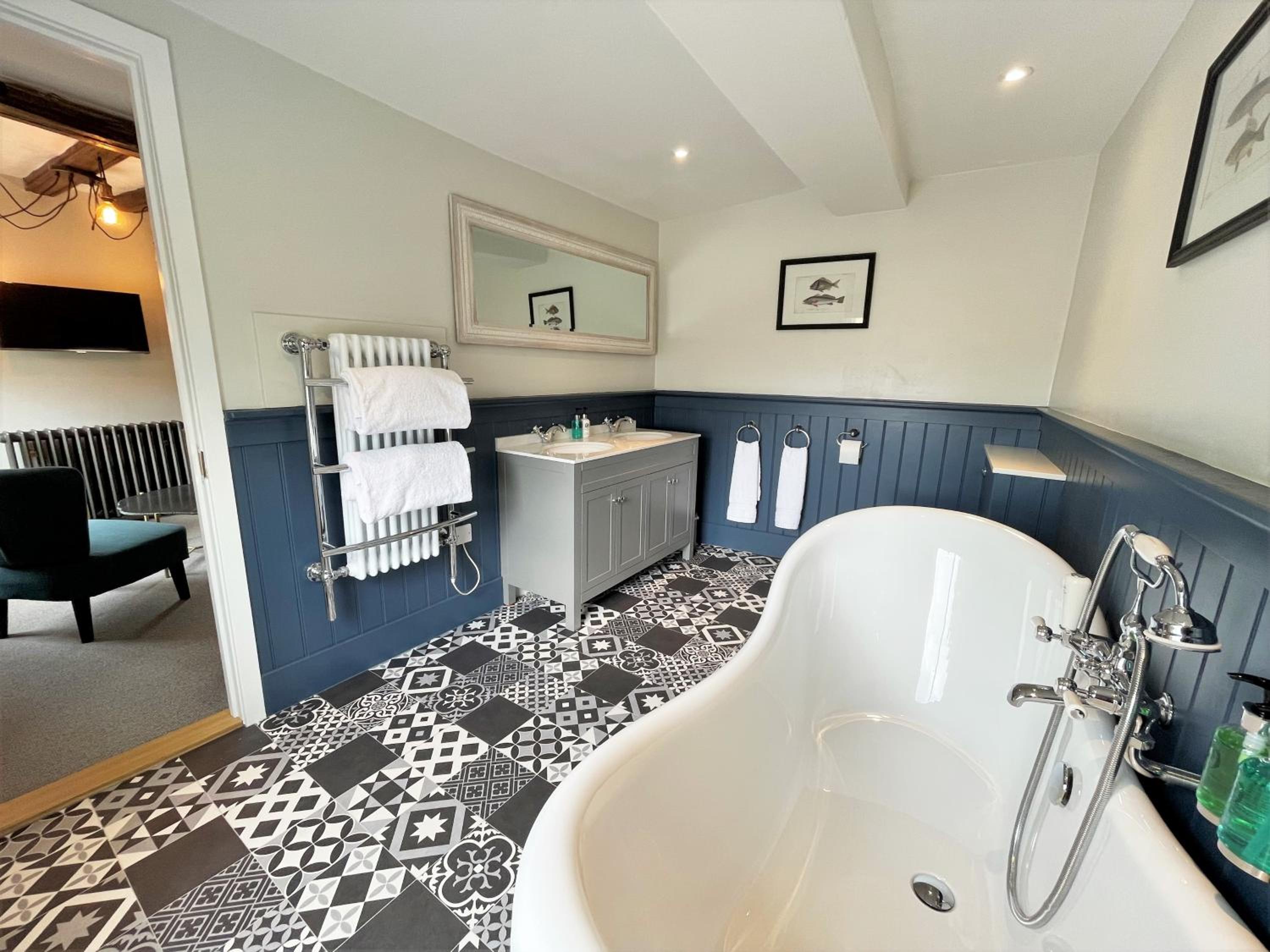 Deluxe Double Room - Photo 4