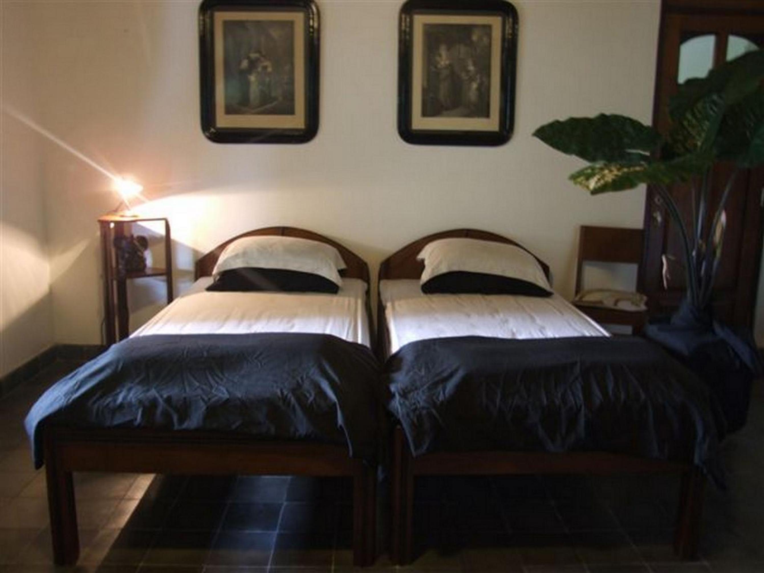 Deluxe Twin Room - Photo 1