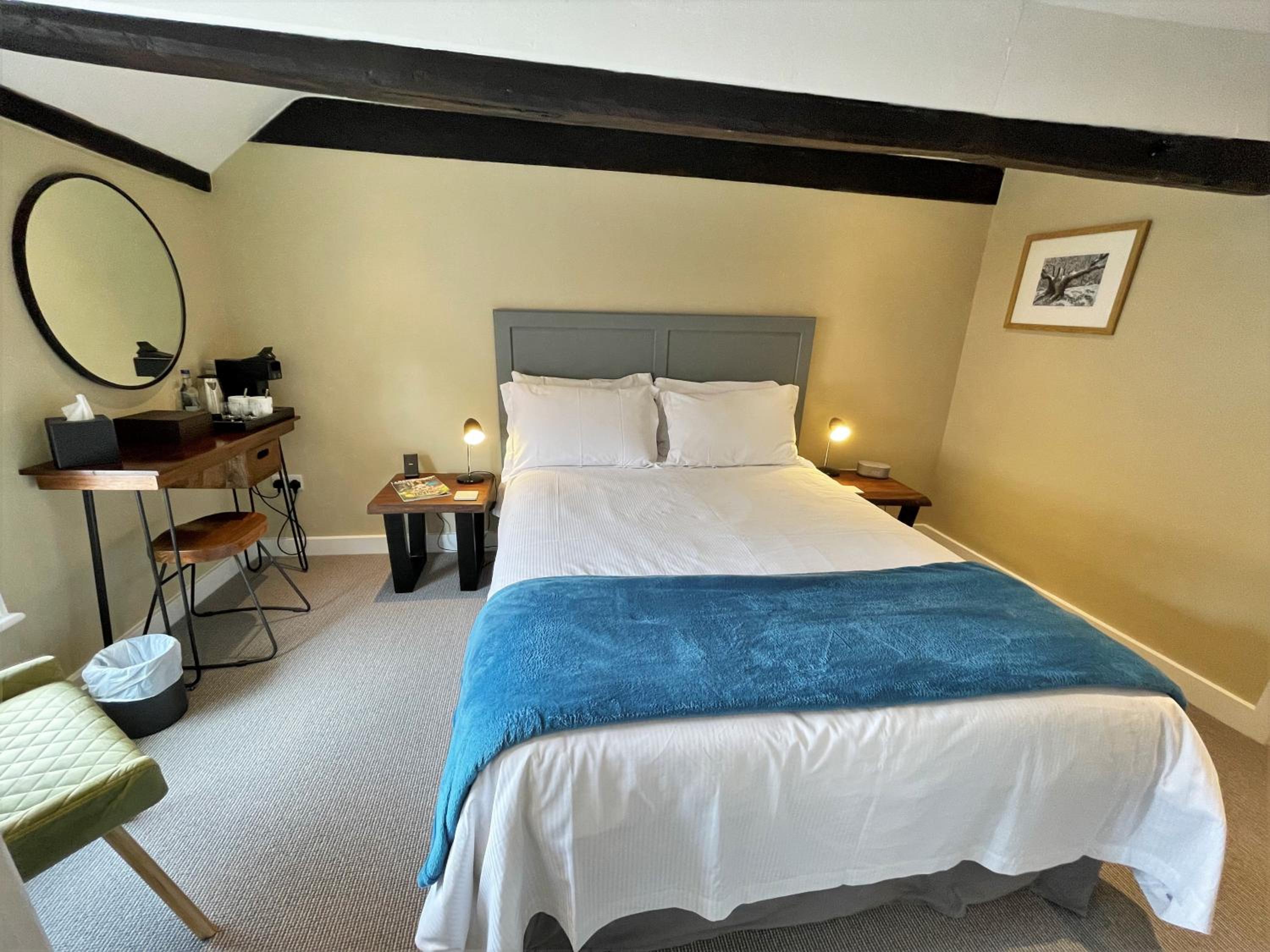 Double Room with Private Bathroom - Photo 3