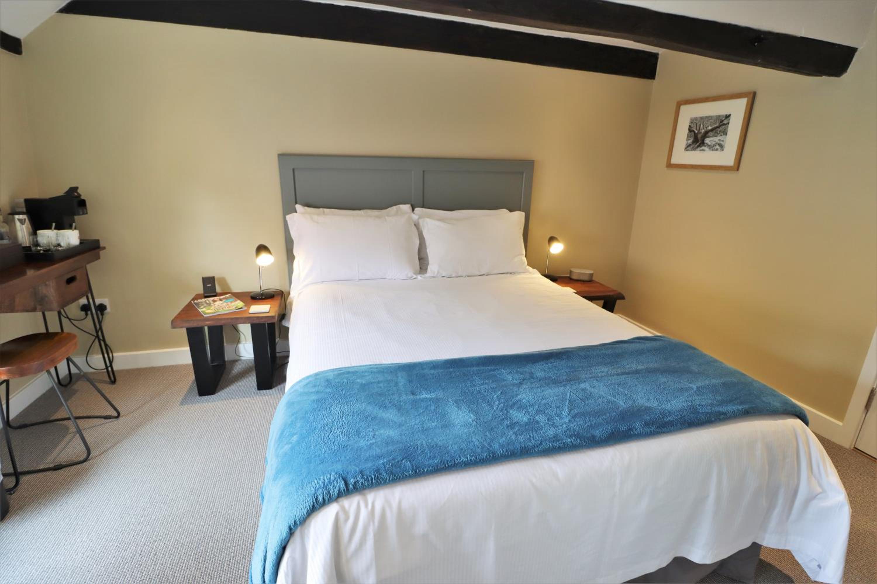Double Room with Private Bathroom - Photo 1