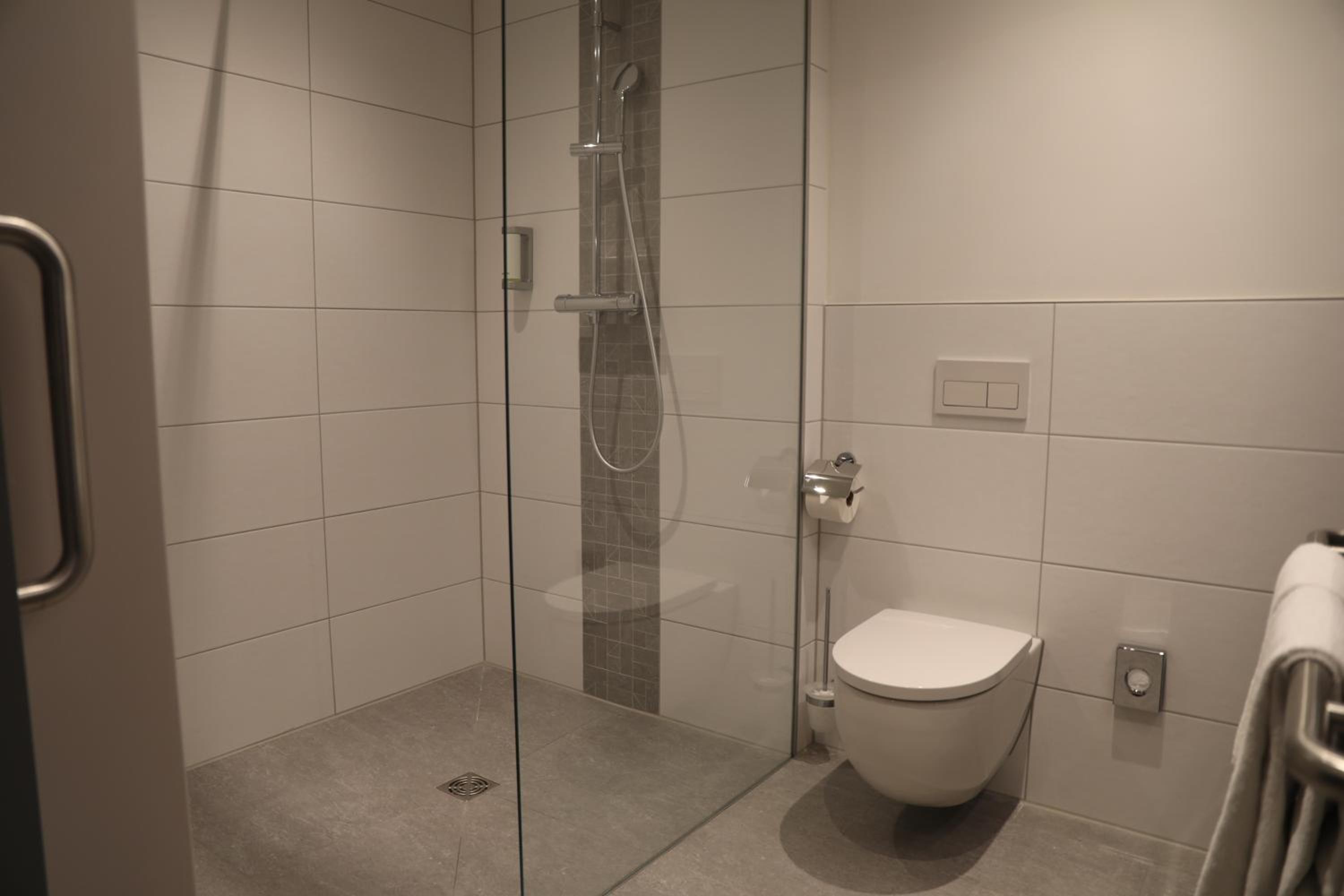 Double Room - Photo 6