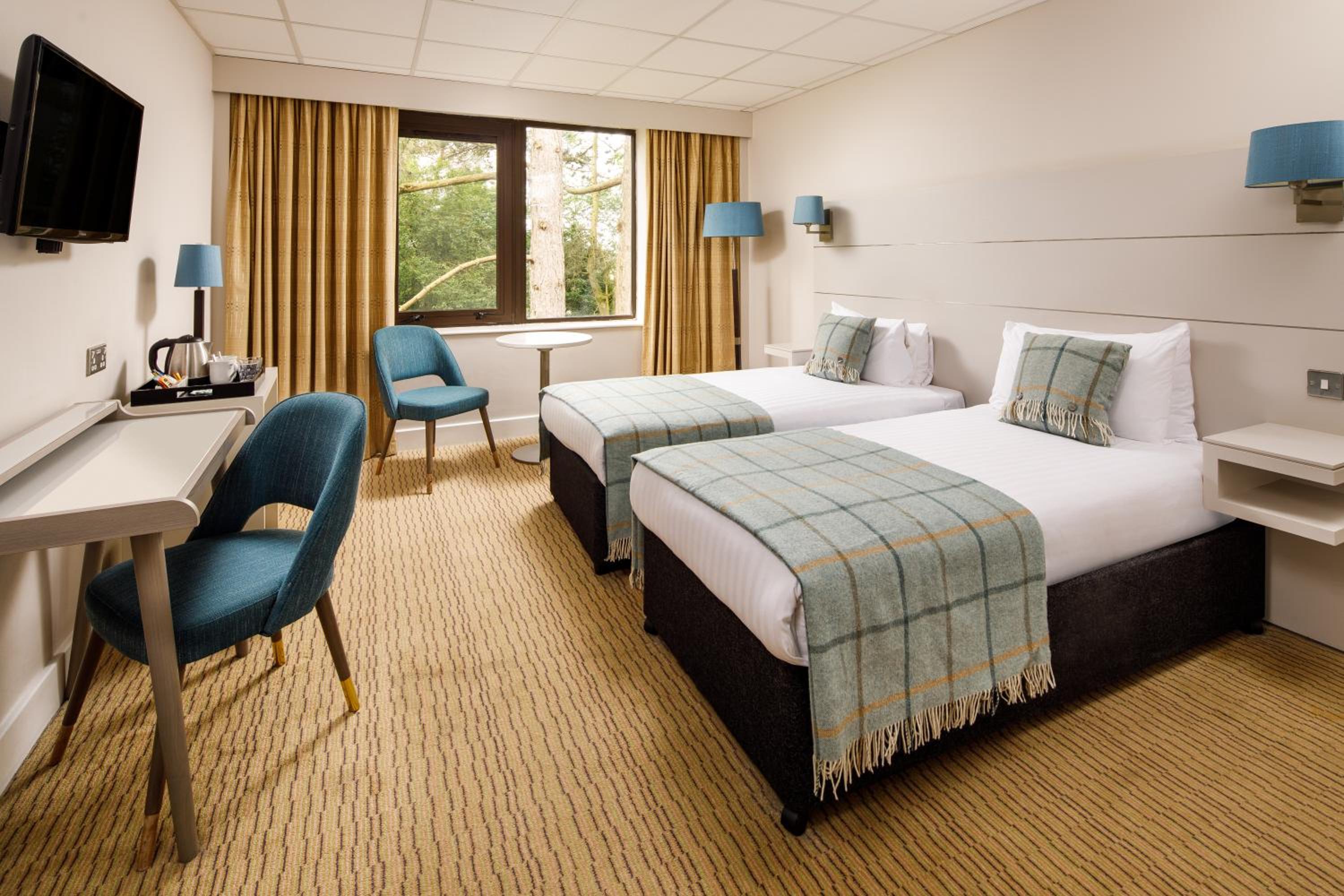 Classic Twin Room - Photo 2