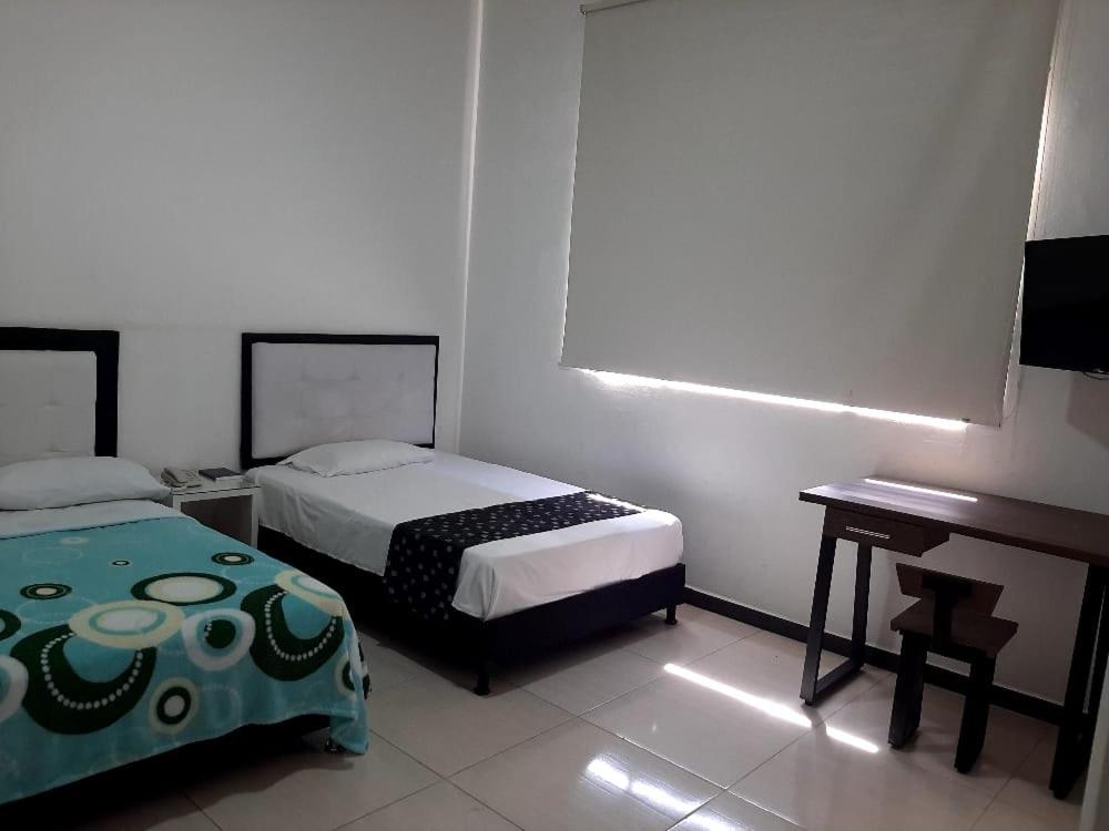 Standard Double Room With Fan photo 3