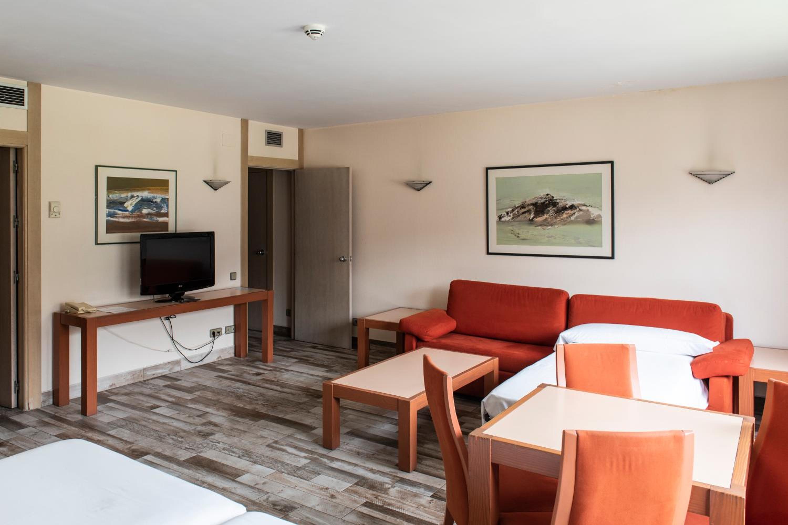 Triple Room - Photo 3