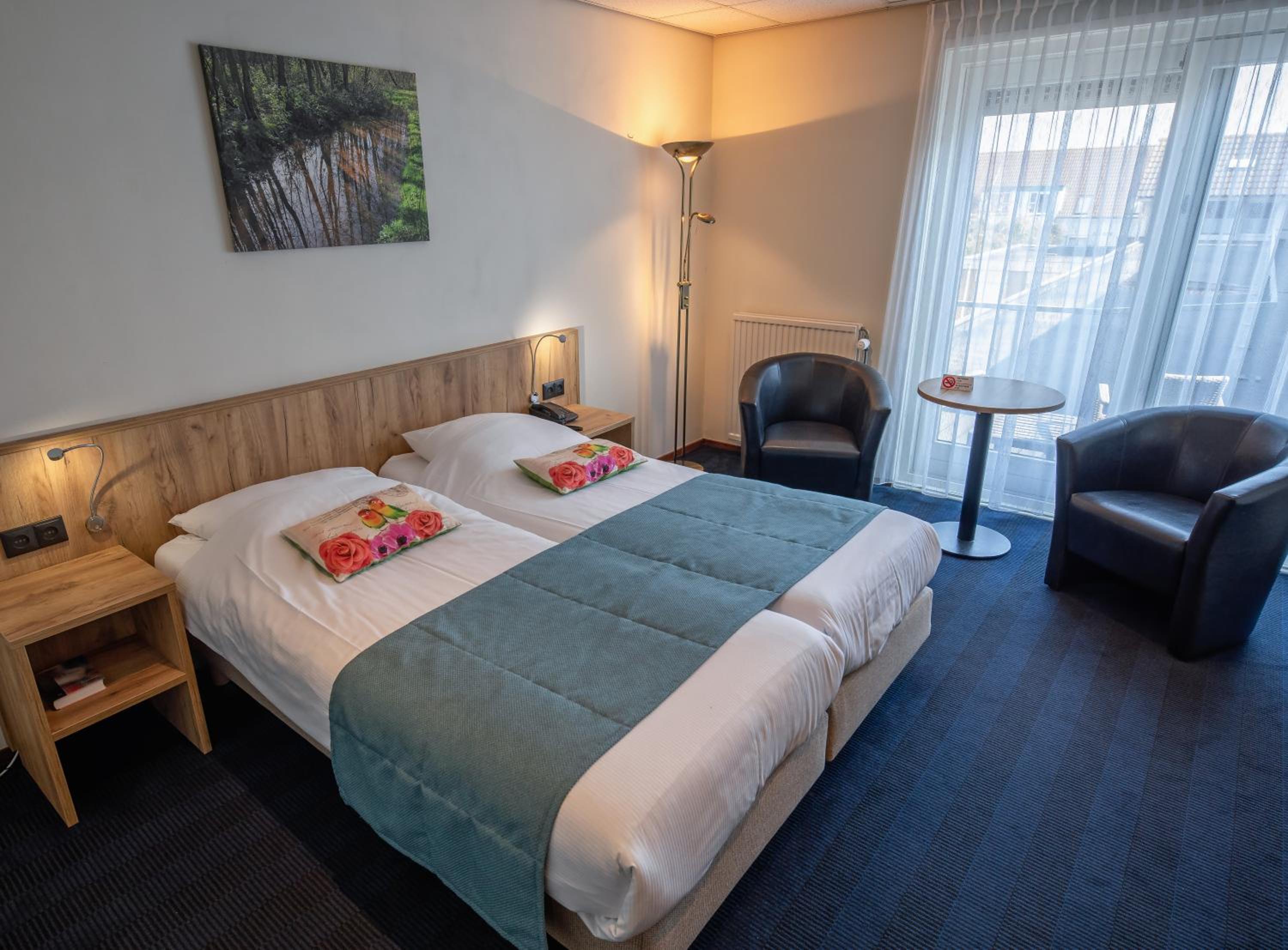 Double Room with Balcony photo 3