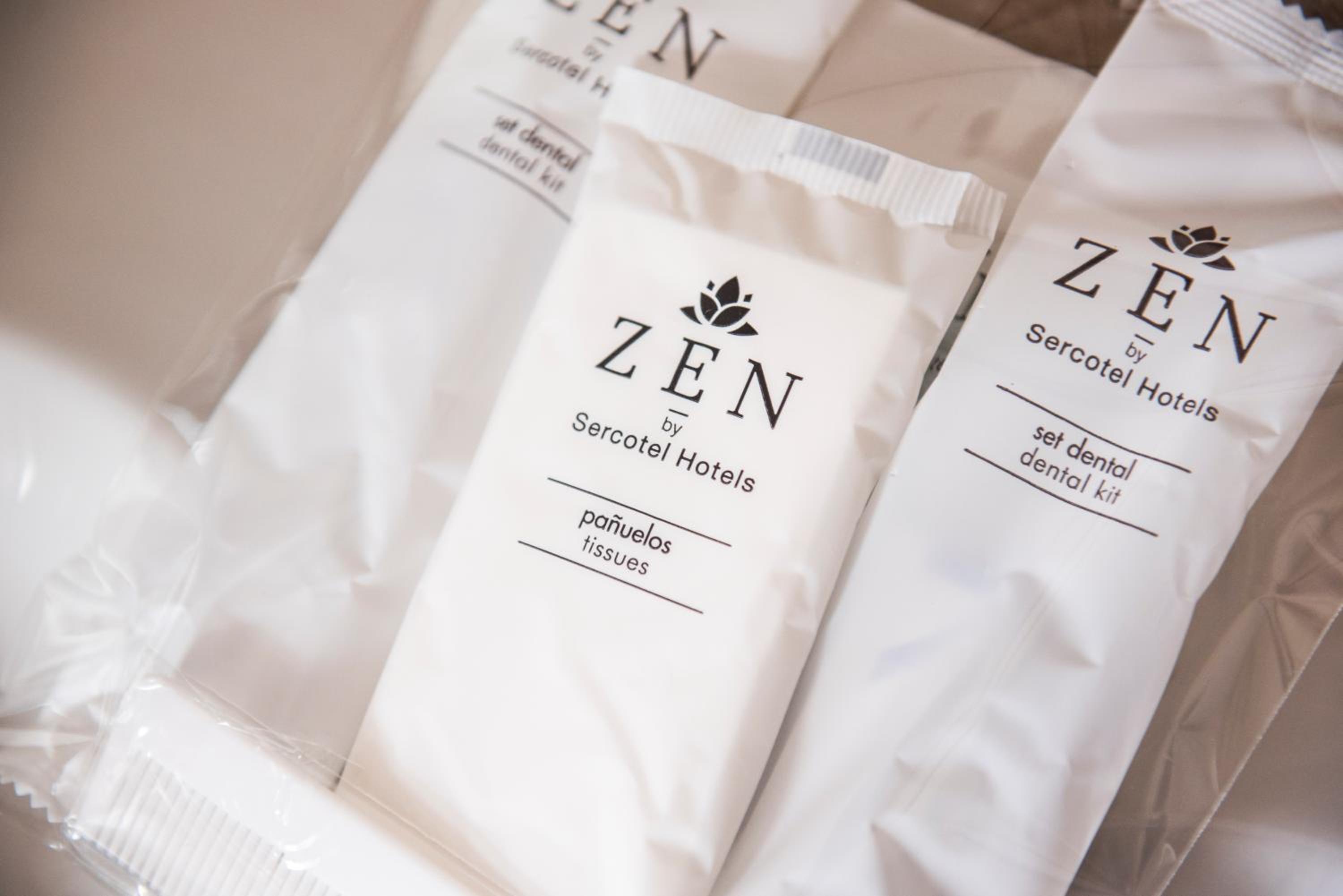 Suite with Spa Bath - Photo 15