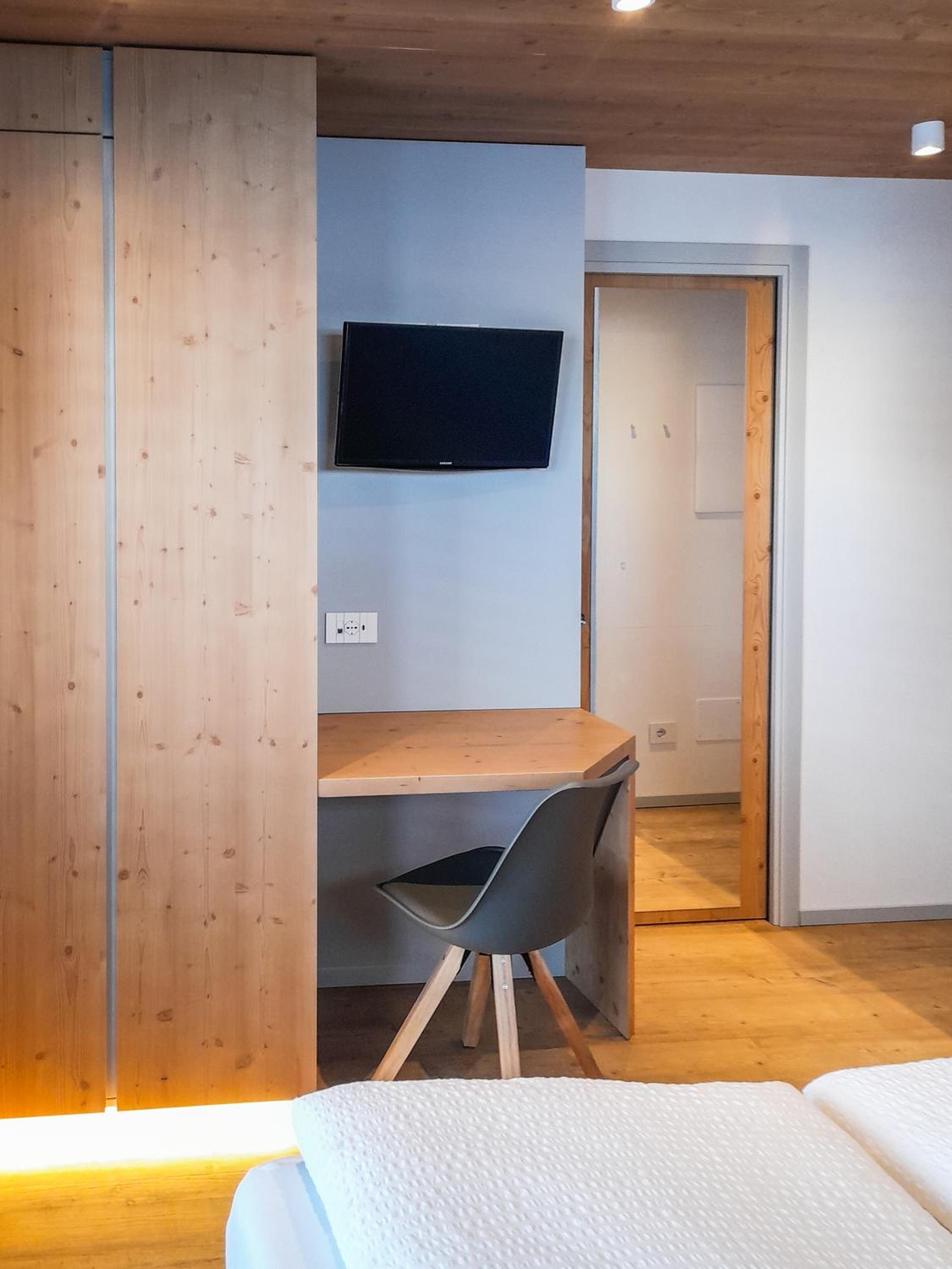 Double Room - Photo 2