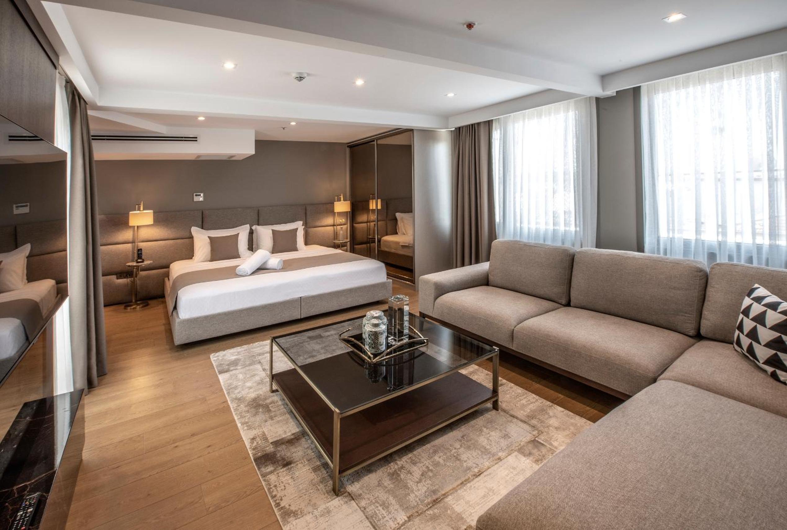 Suite with Terrace photo 1