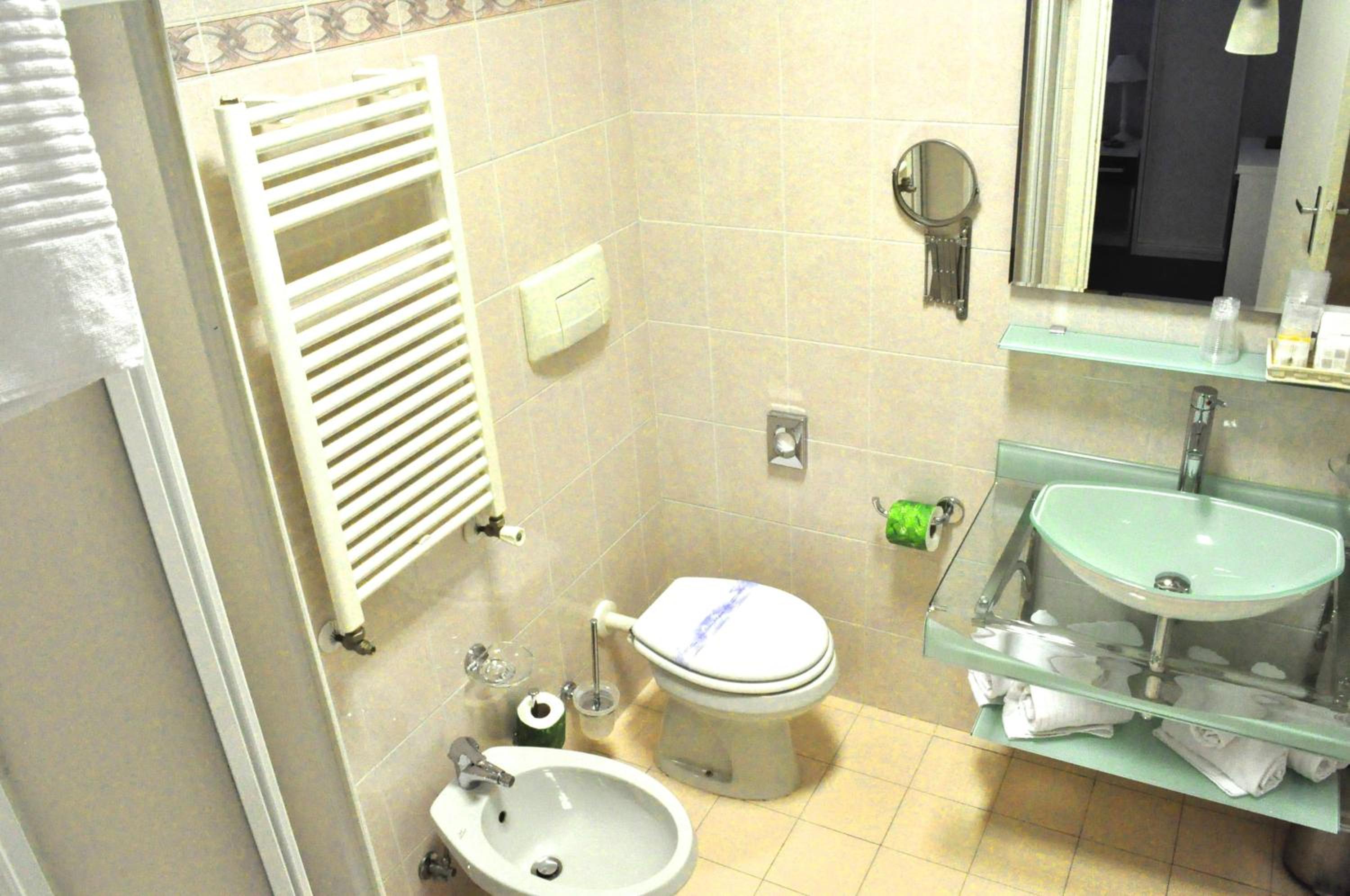 Single Room photo 3