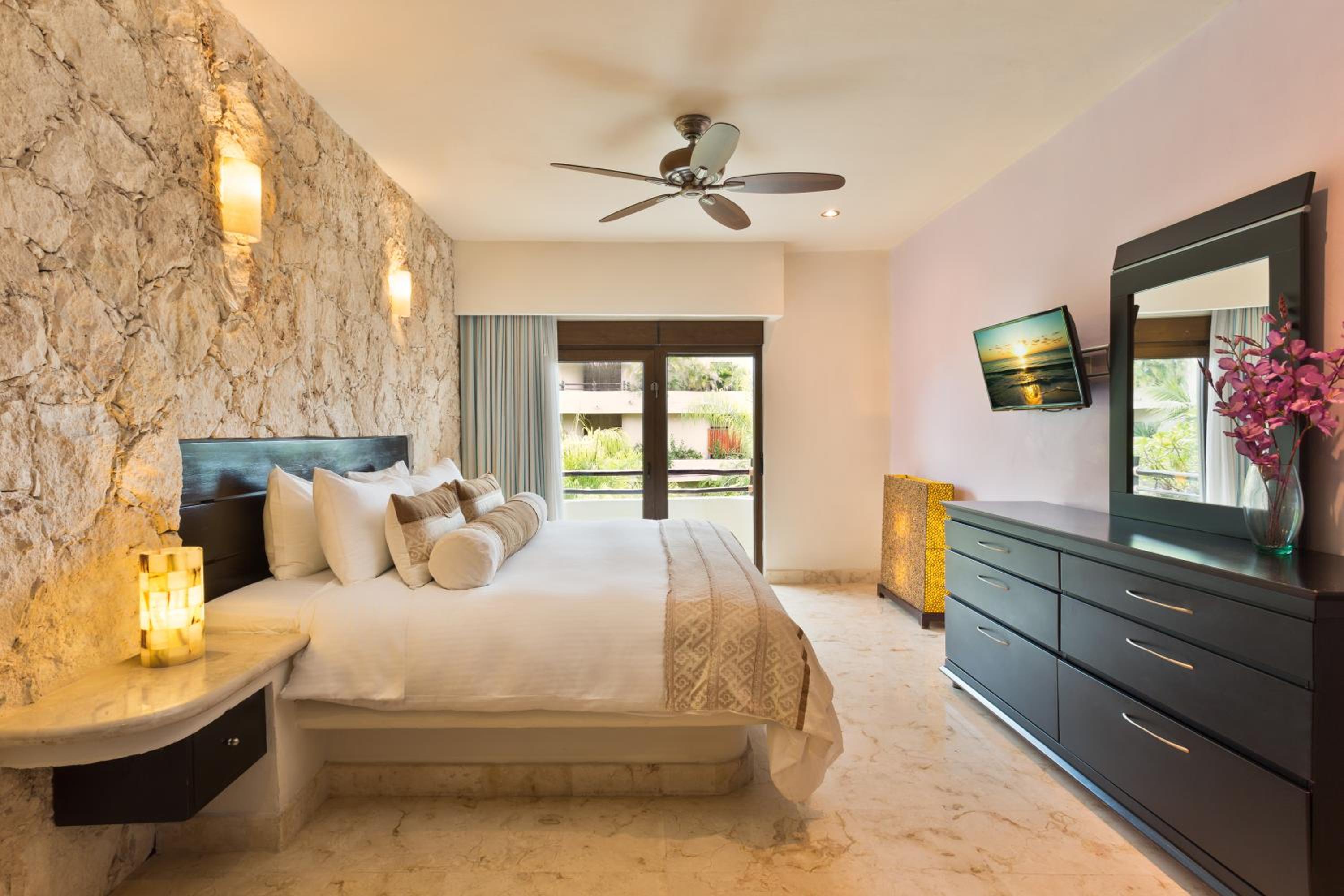 Two-Bedroom Suite - Penthouse
