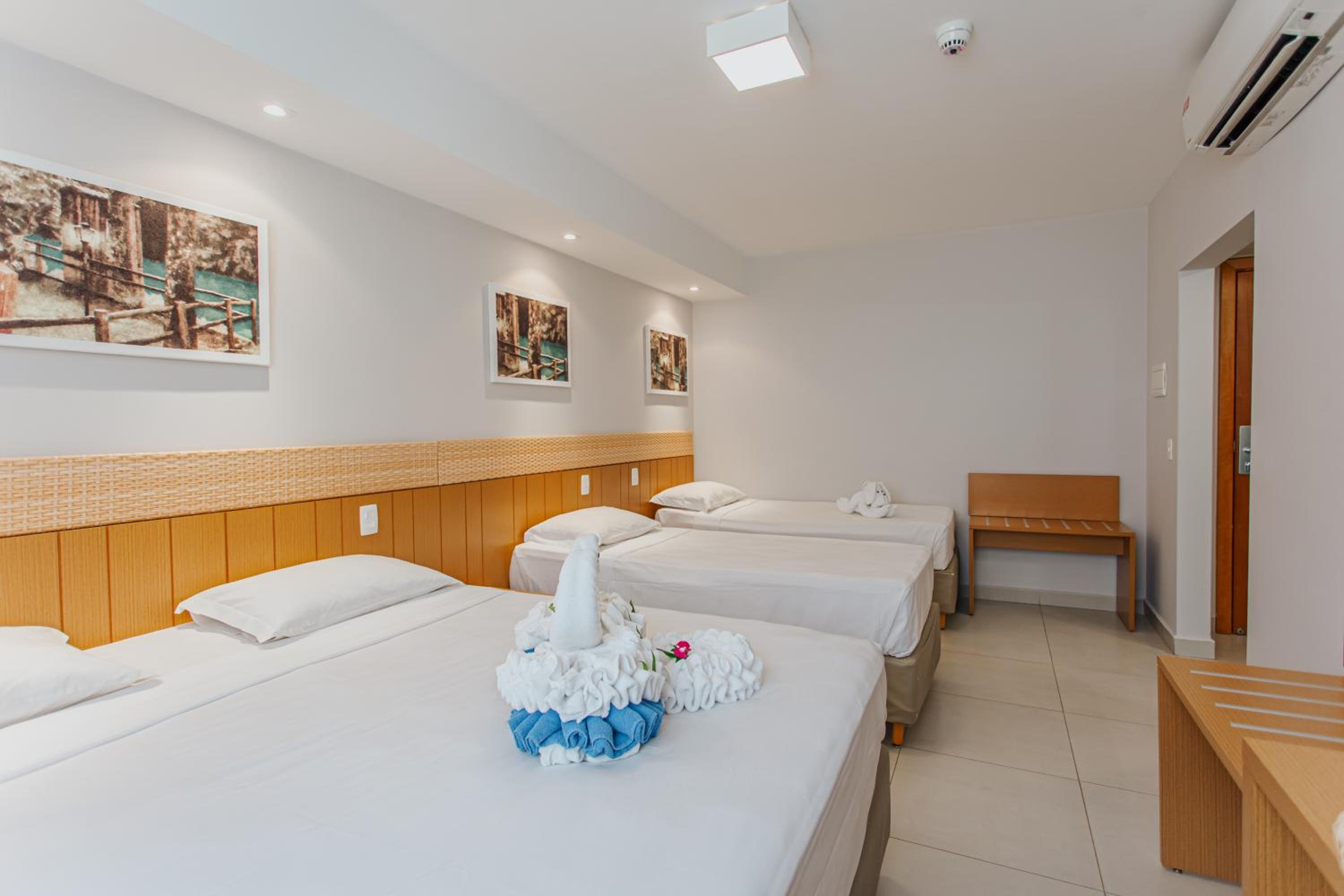 Superior Family Apartment with access to Hot Park and Parque das Fontes photo 3