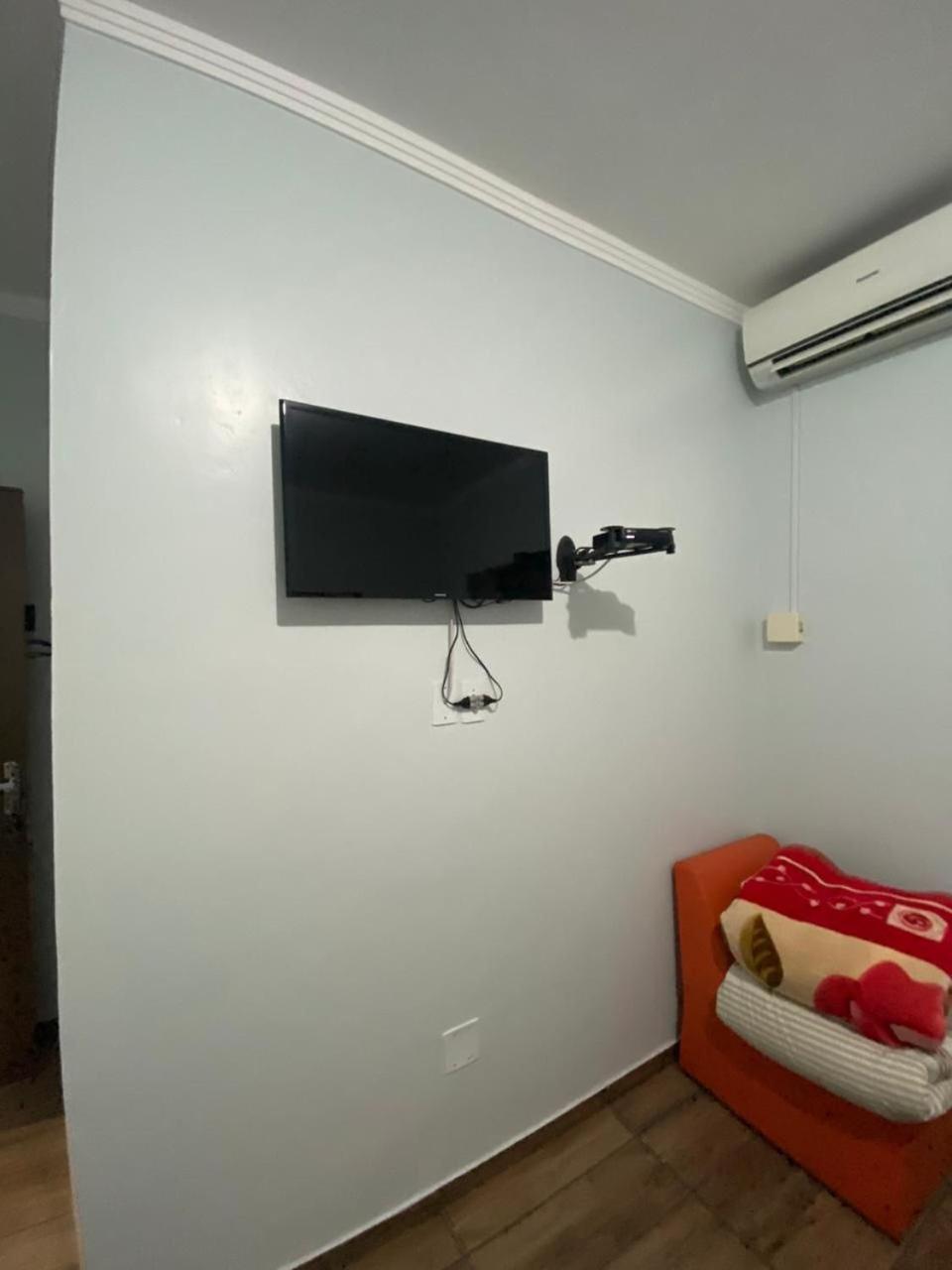 Large Double or Twin Room photo 1