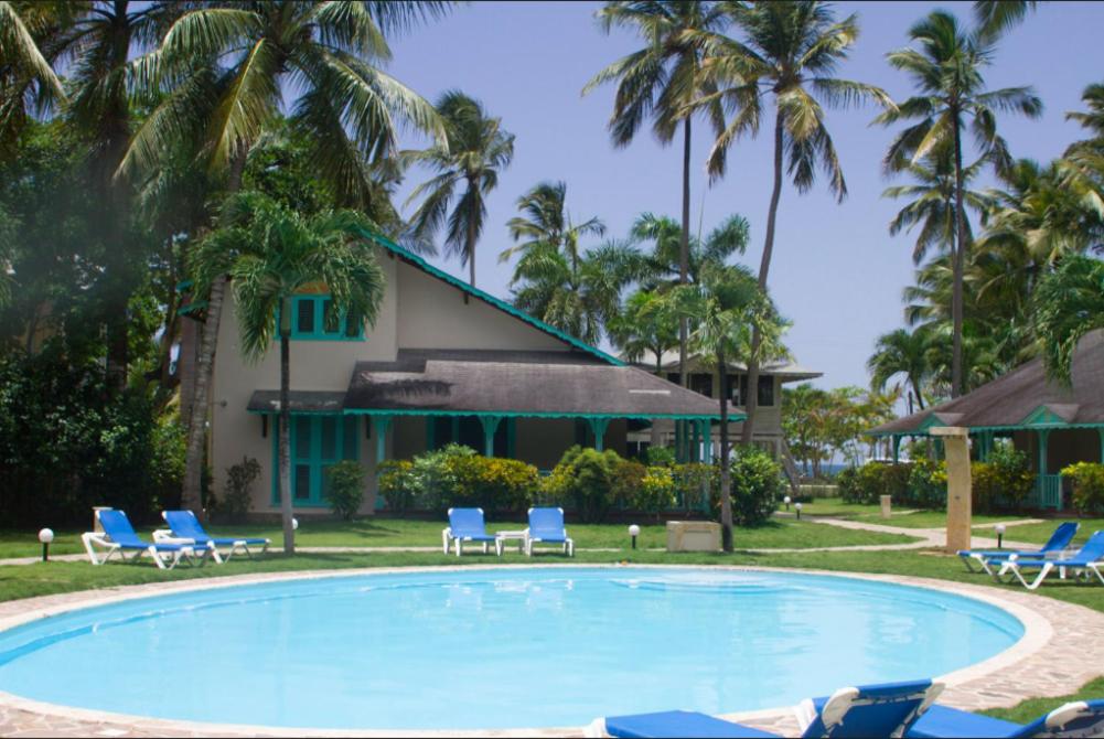Villa - Beach Front photo 2