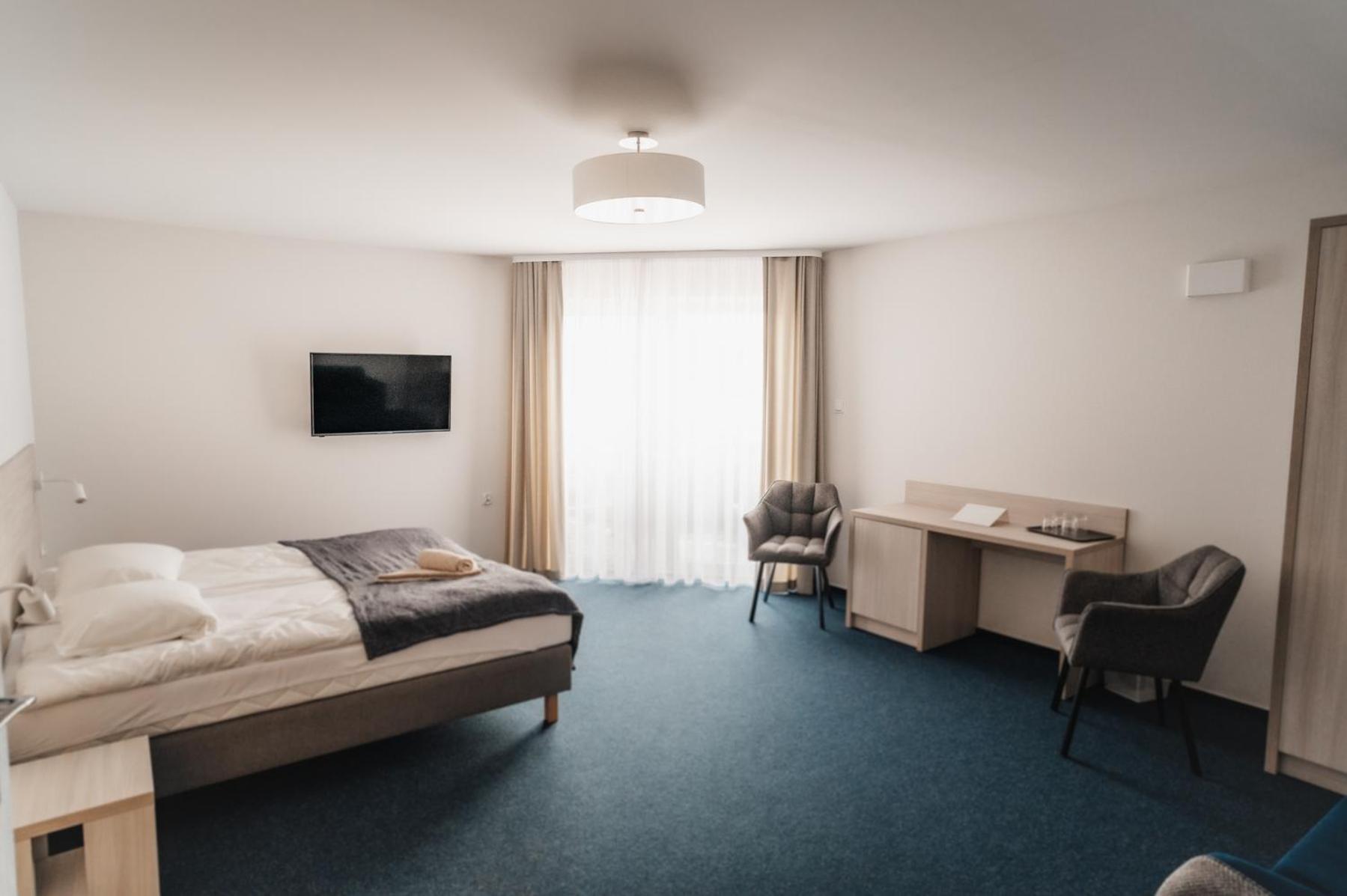 King Room with Balcony photo 3