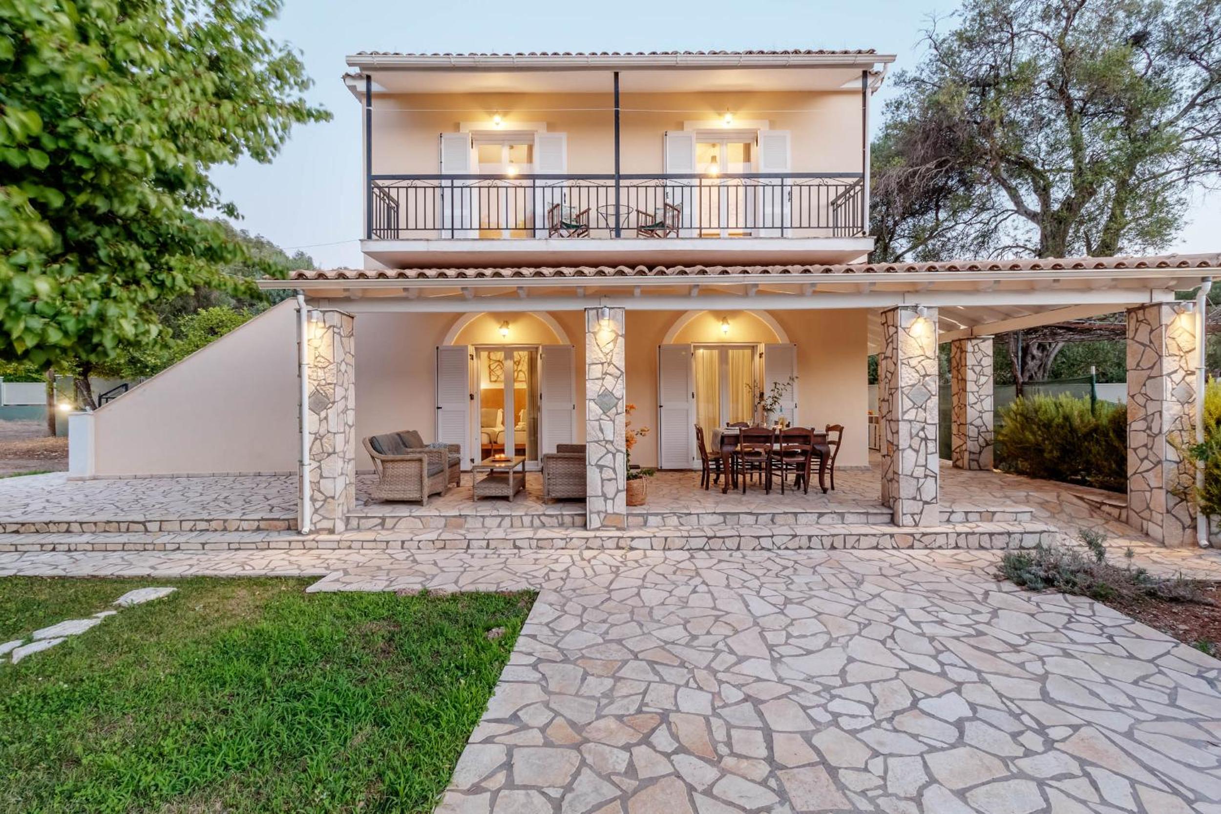 Villa with Private Pool photo 3