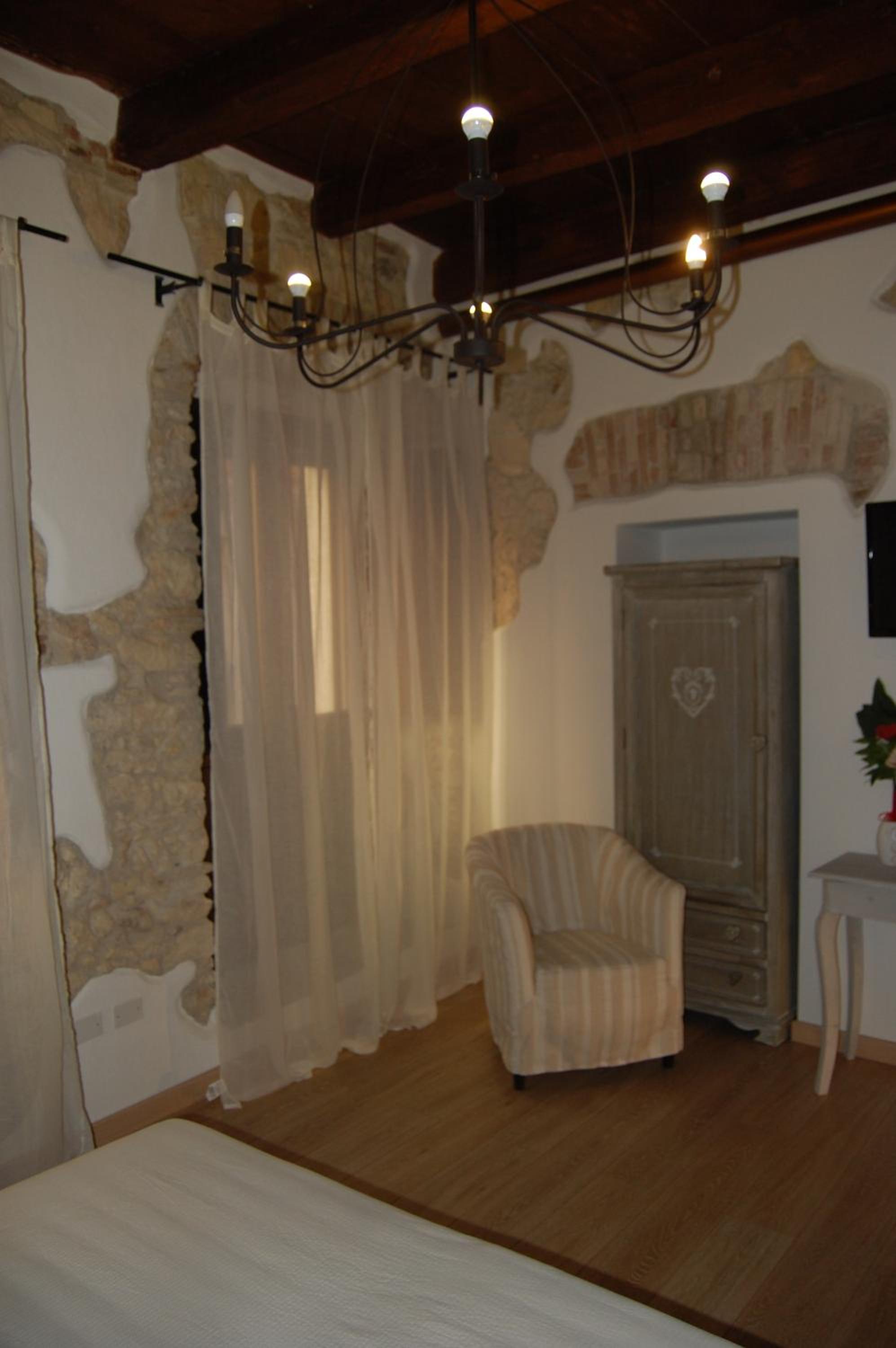 Deluxe Doppel- oder Zweibettzimmer mit Balkon